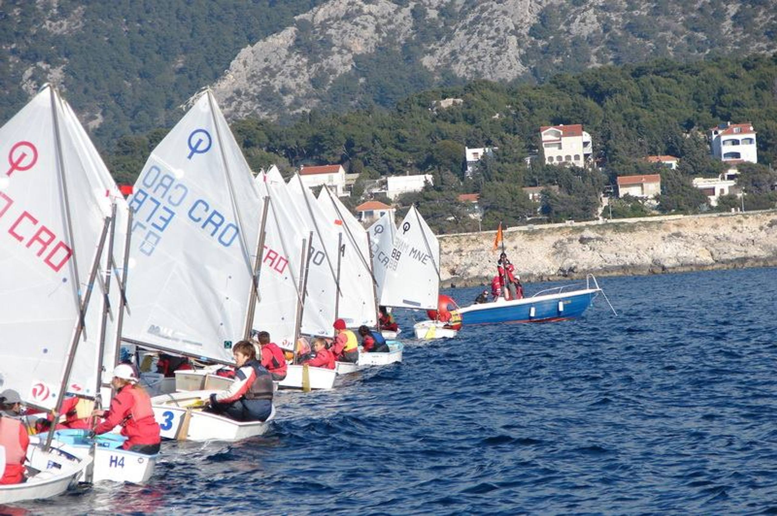 31. Međunarodna novogodišnja regata, Hvar, prosinac 2007. — fotografija 44 od 79