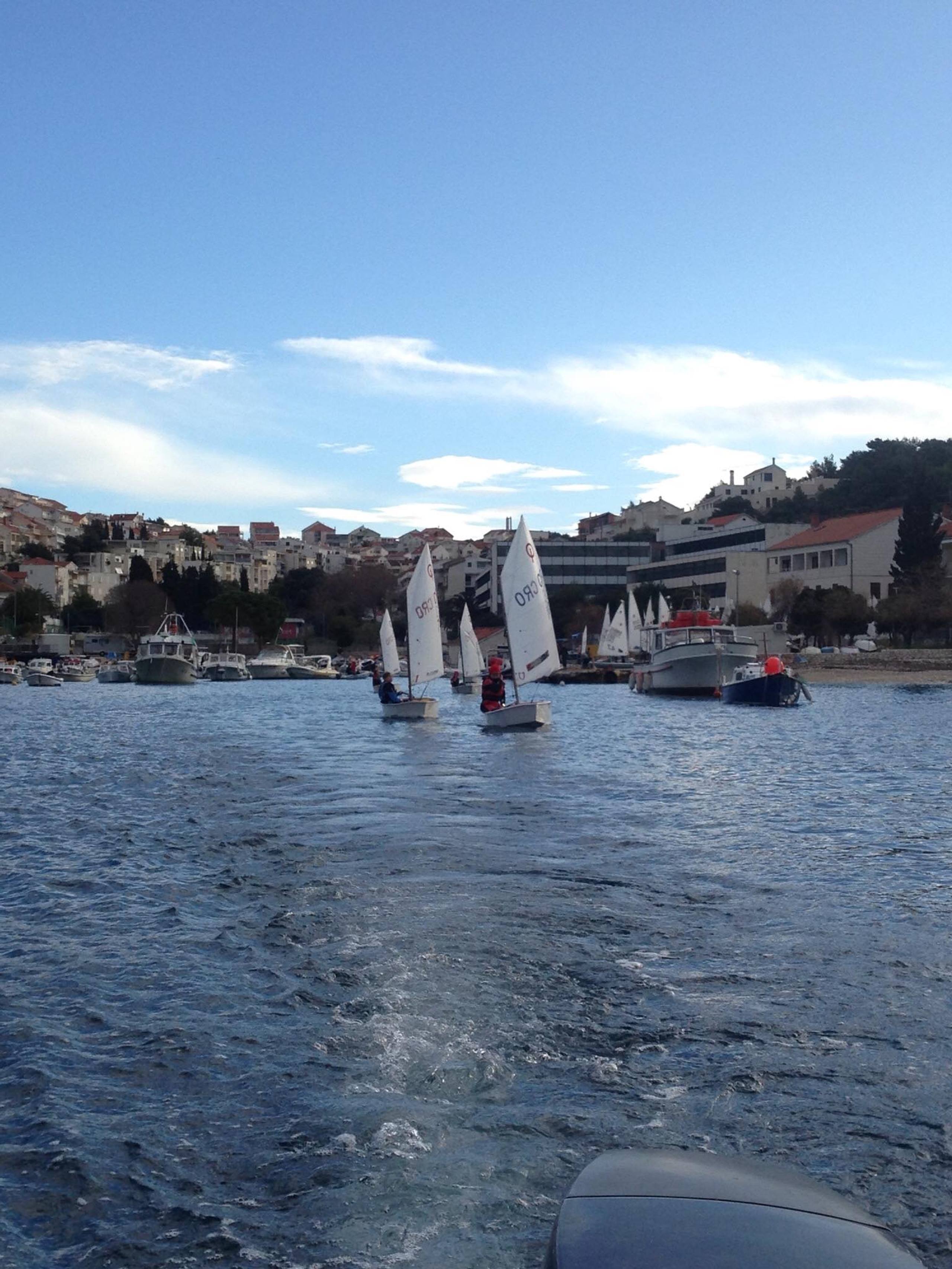 41. Međunarodna novogodišnja regata, Hvar, prosinac 2017. — fotografija 17 od 100