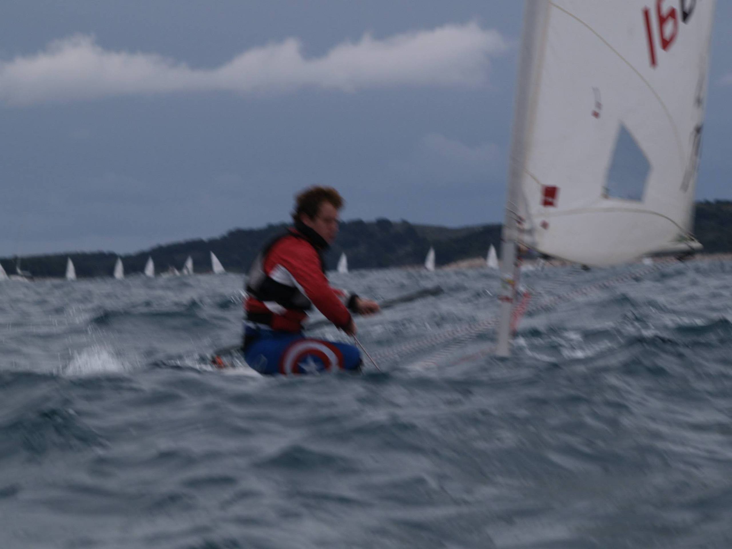 38. Međunarodna novogodišnja regata — Laser, Hvar, prosinac 2014. — fotografija 12 od 43 (foto: Zoran Jakšić Mrva)
