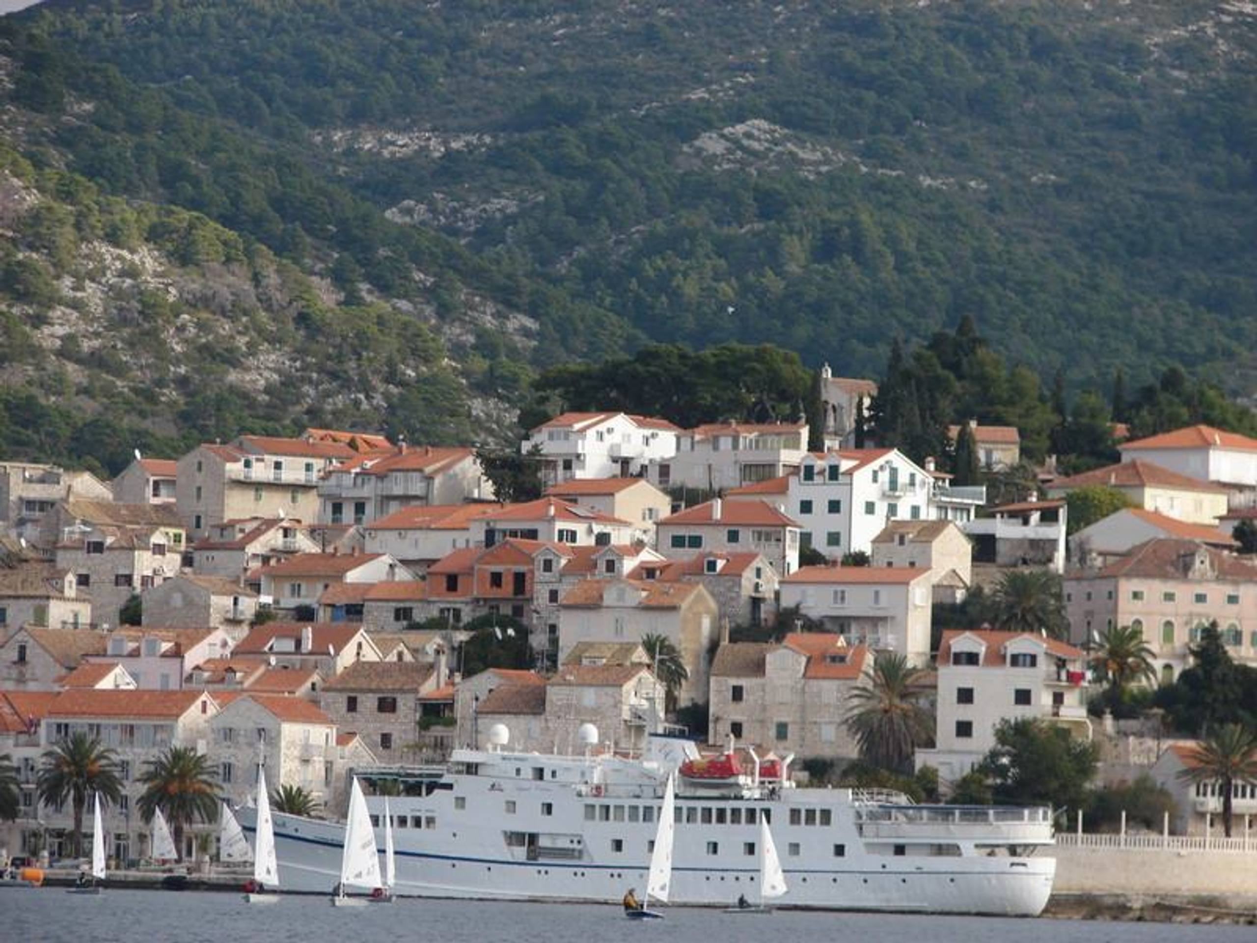 30. Međunarodna novogodišnja regata, Hvar, prosinac 2006. — fotografija 58 od 100
