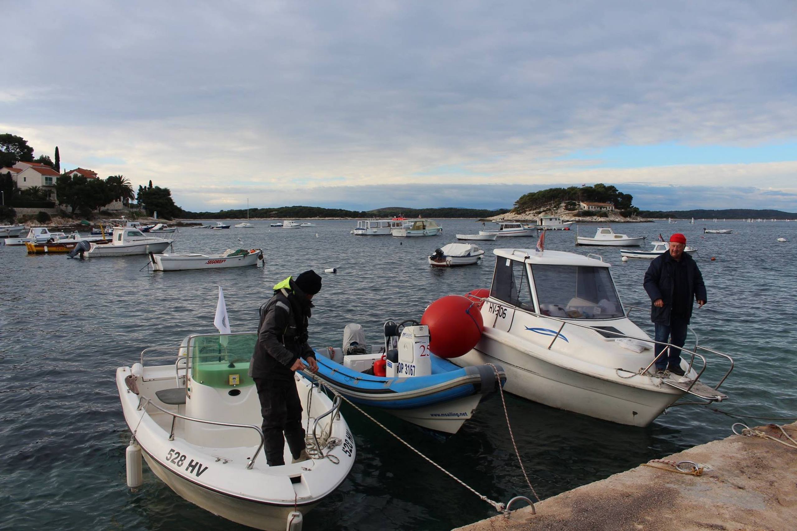 41. Međunarodna novogodišnja regata, Hvar, prosinac 2017. — fotografija 71 od 100