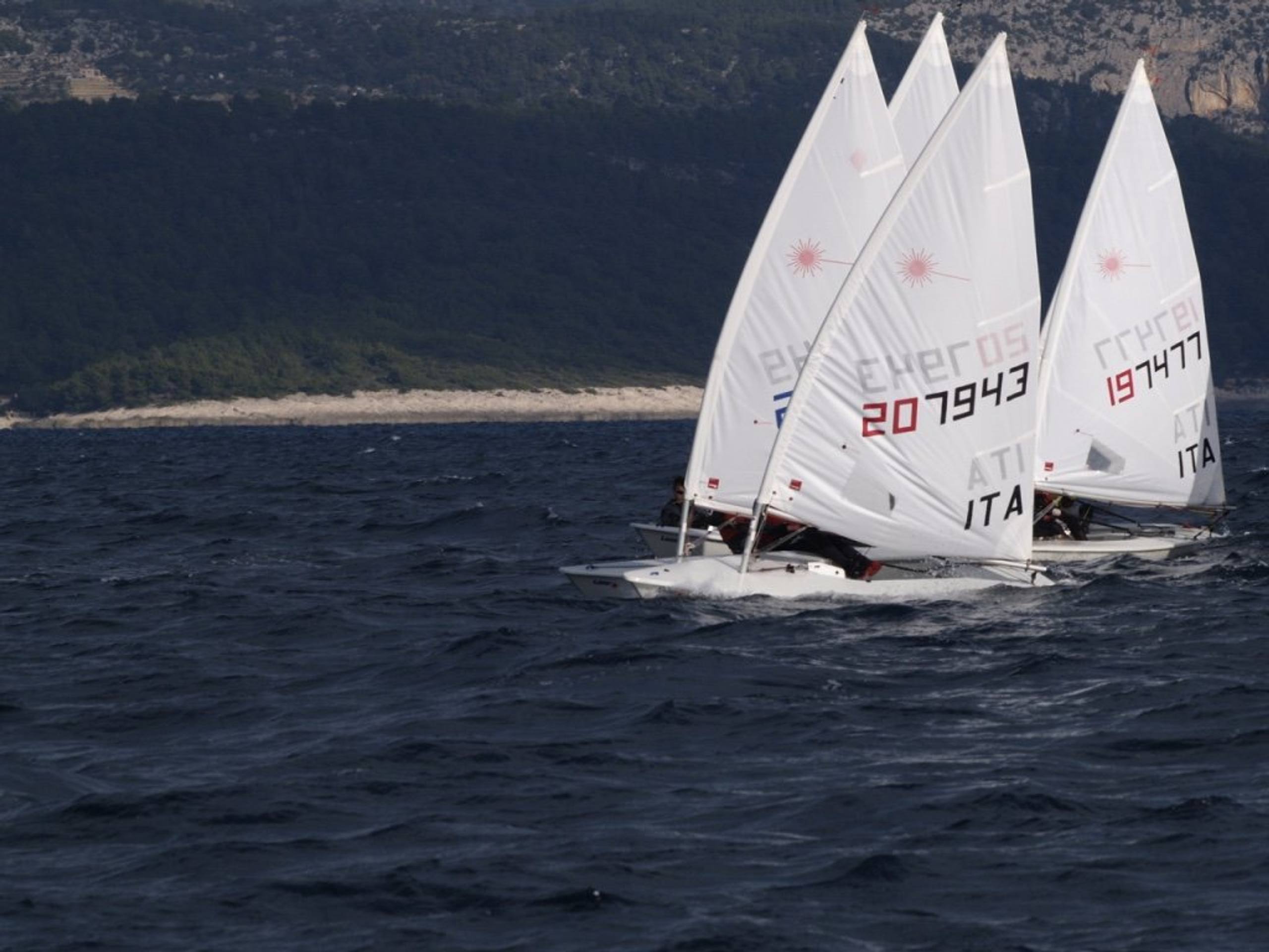 39. međunarodna novogodišnja regata, Hvar, prosinac 2015.
