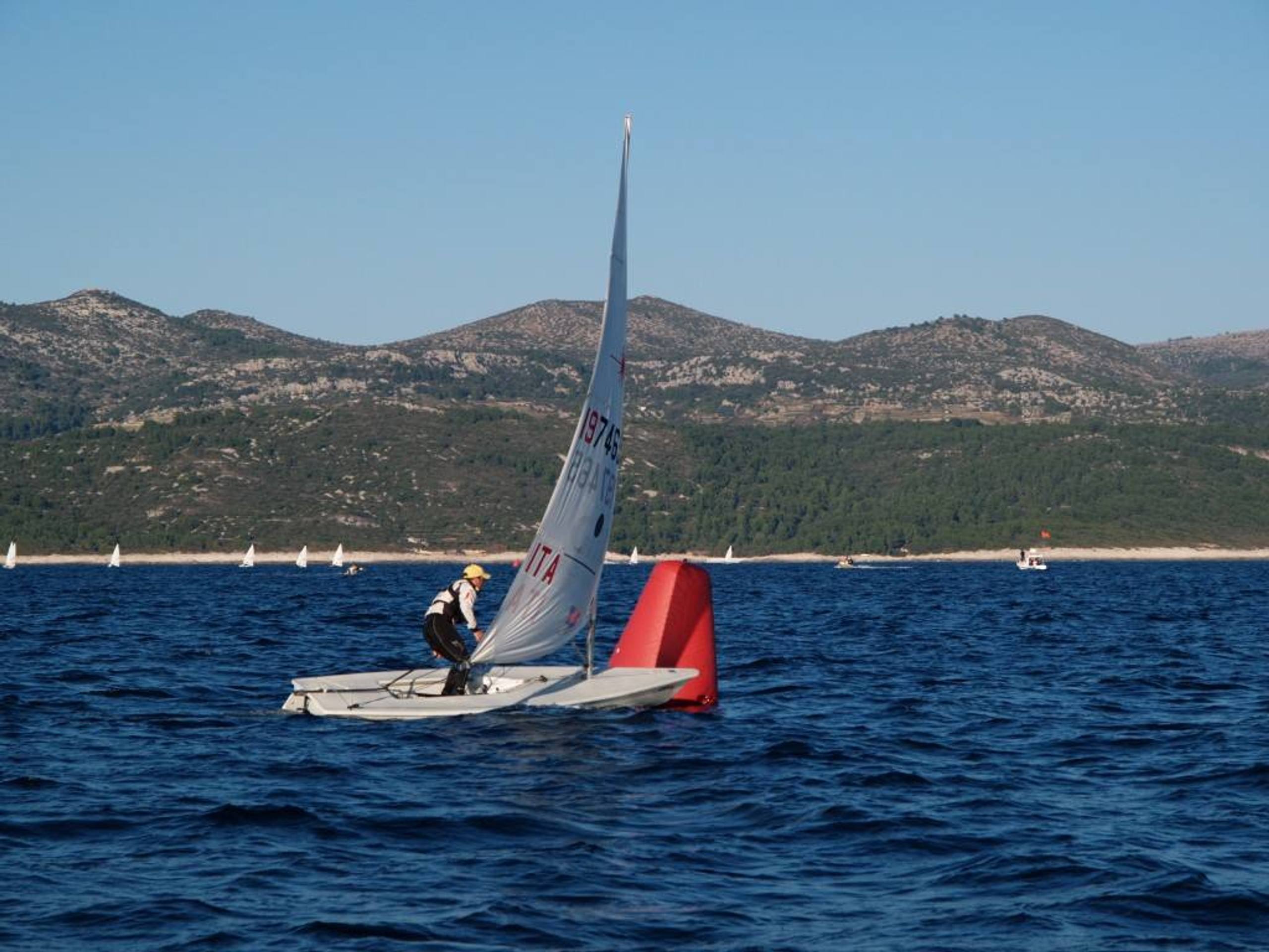 36. Međunarodna novogodišnja regata — Laser, Hvar, prosinac 2012. — fotografija 59 od 77