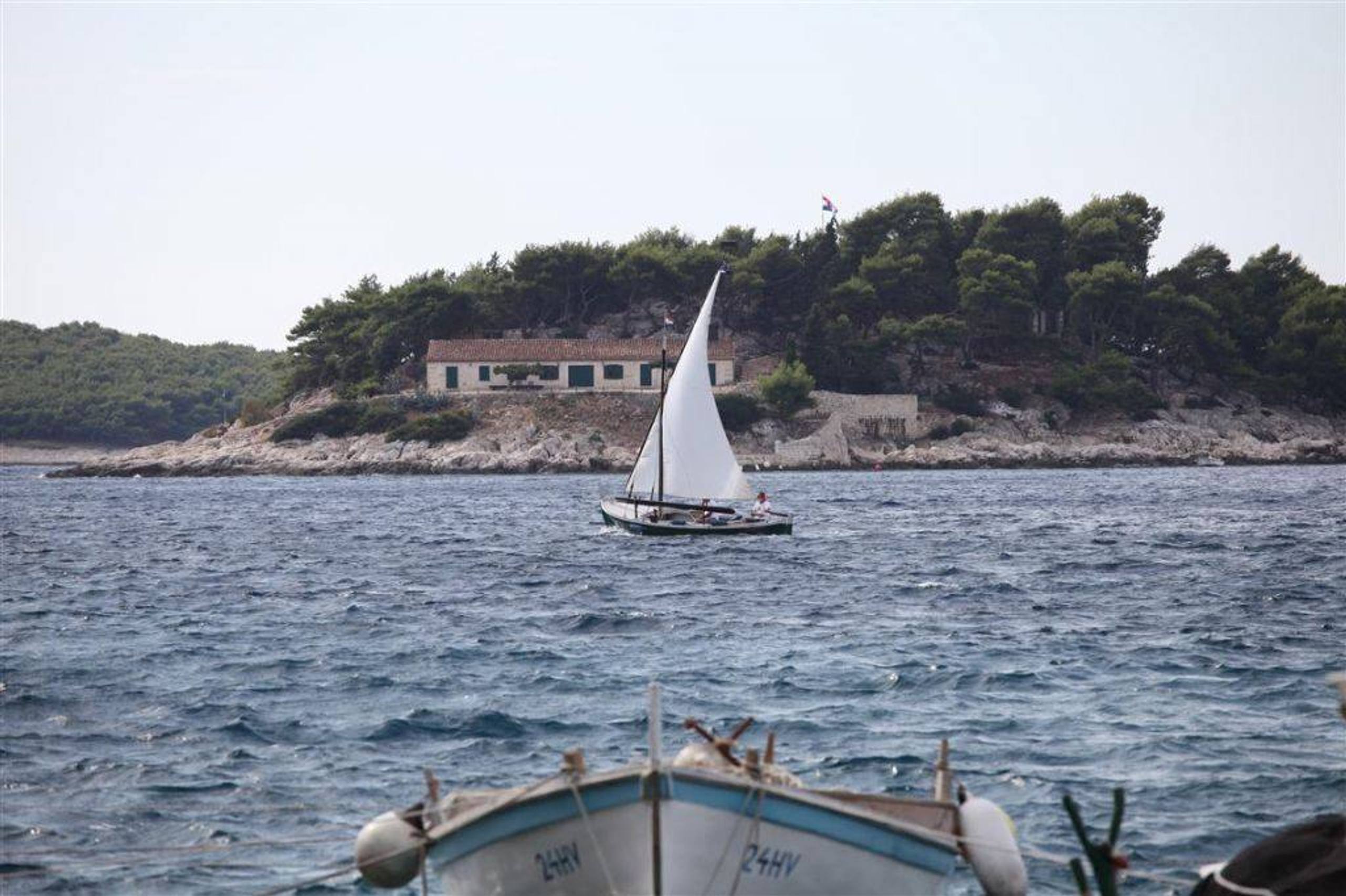 Hvar — metropola mora 2011., Hvar, prosinac 2014. — fotografija 51 od 55