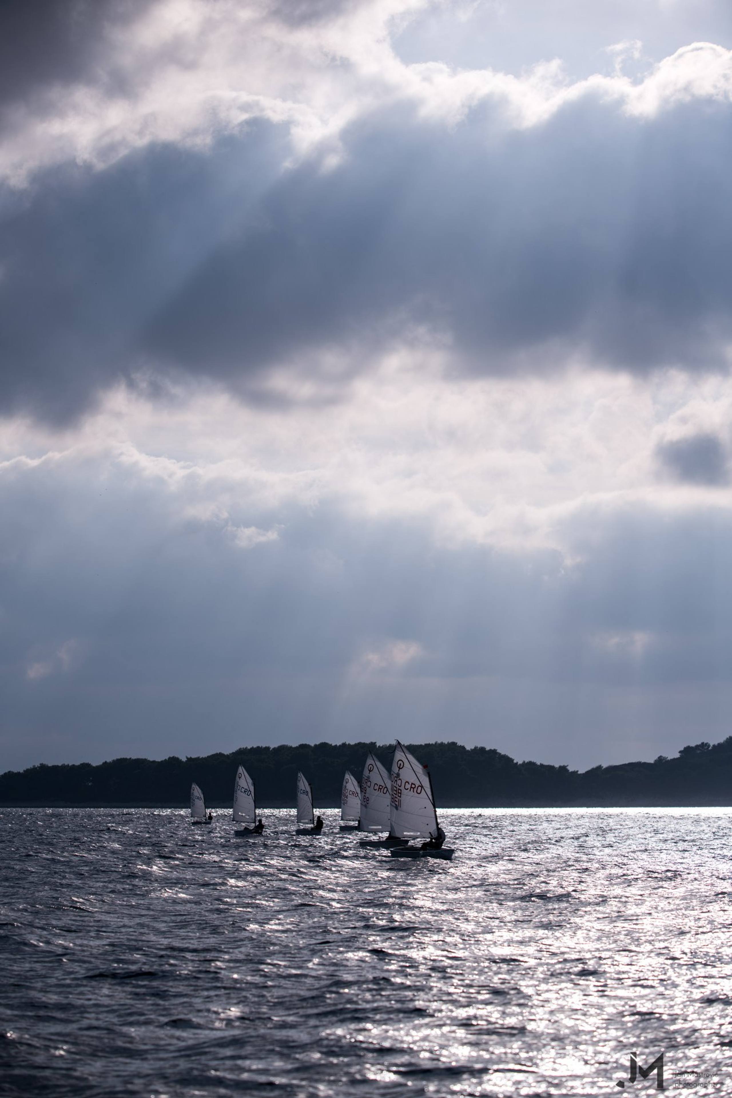 42. Međunarodna novogodišnja regata, Hvar, prosinac 2018. — fotografija 65 od 100 (foto: Jan Mastrovic)