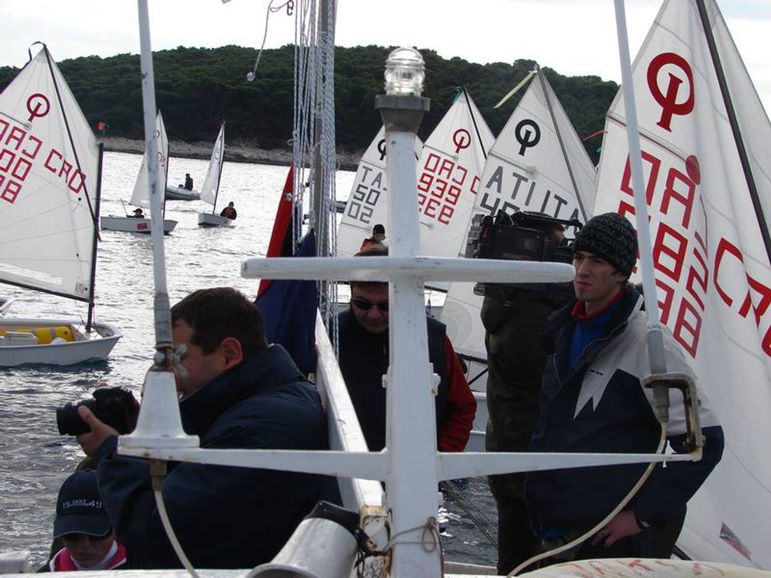 30. Međunarodna novogodišnja regata, Hvar, prosinac 2006. — fotografija 47 od 100