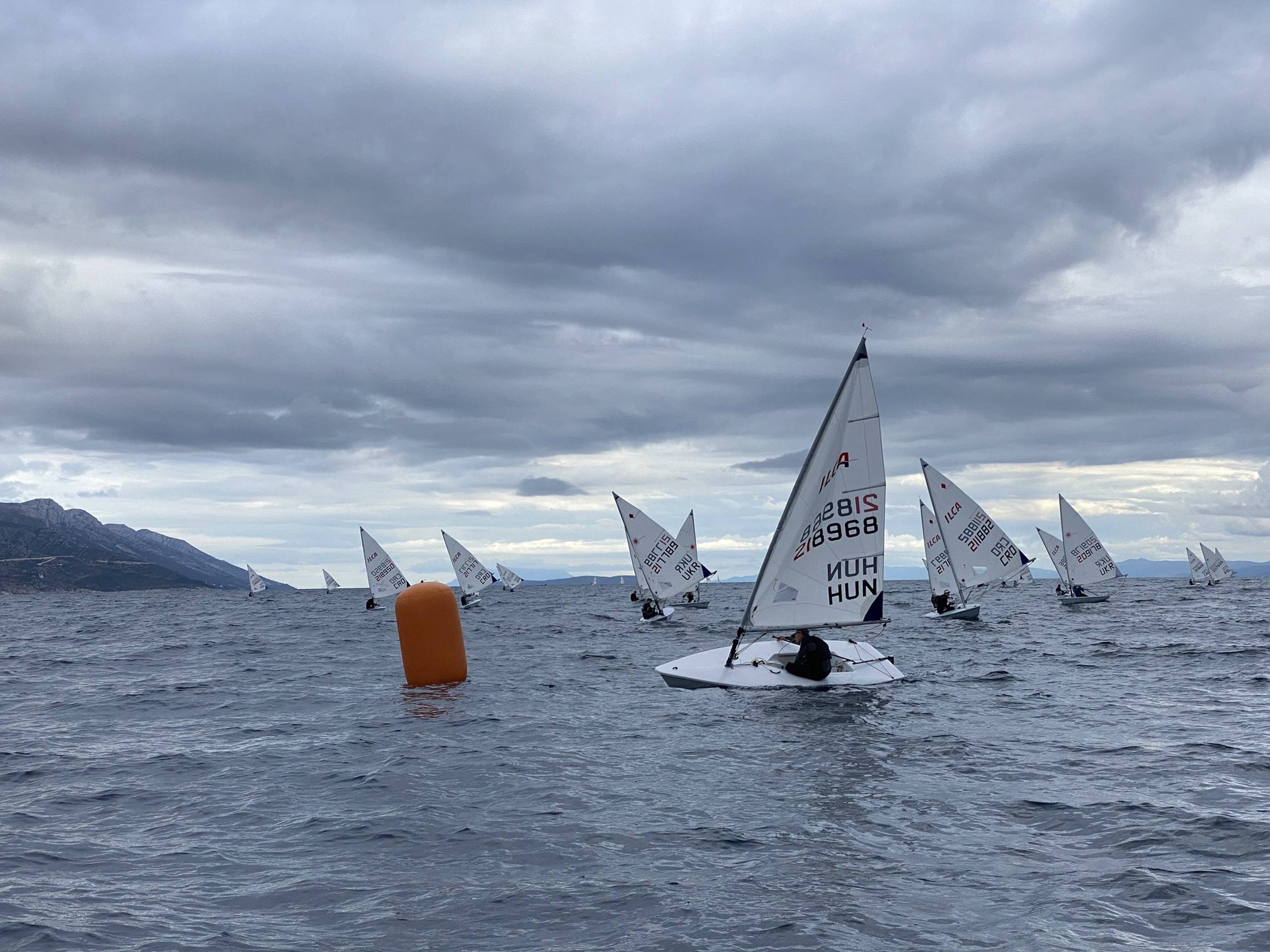 44. Međunarodna novogodišnja regata, Hvar, prosinac 2021. — fotografija 36 od 100
