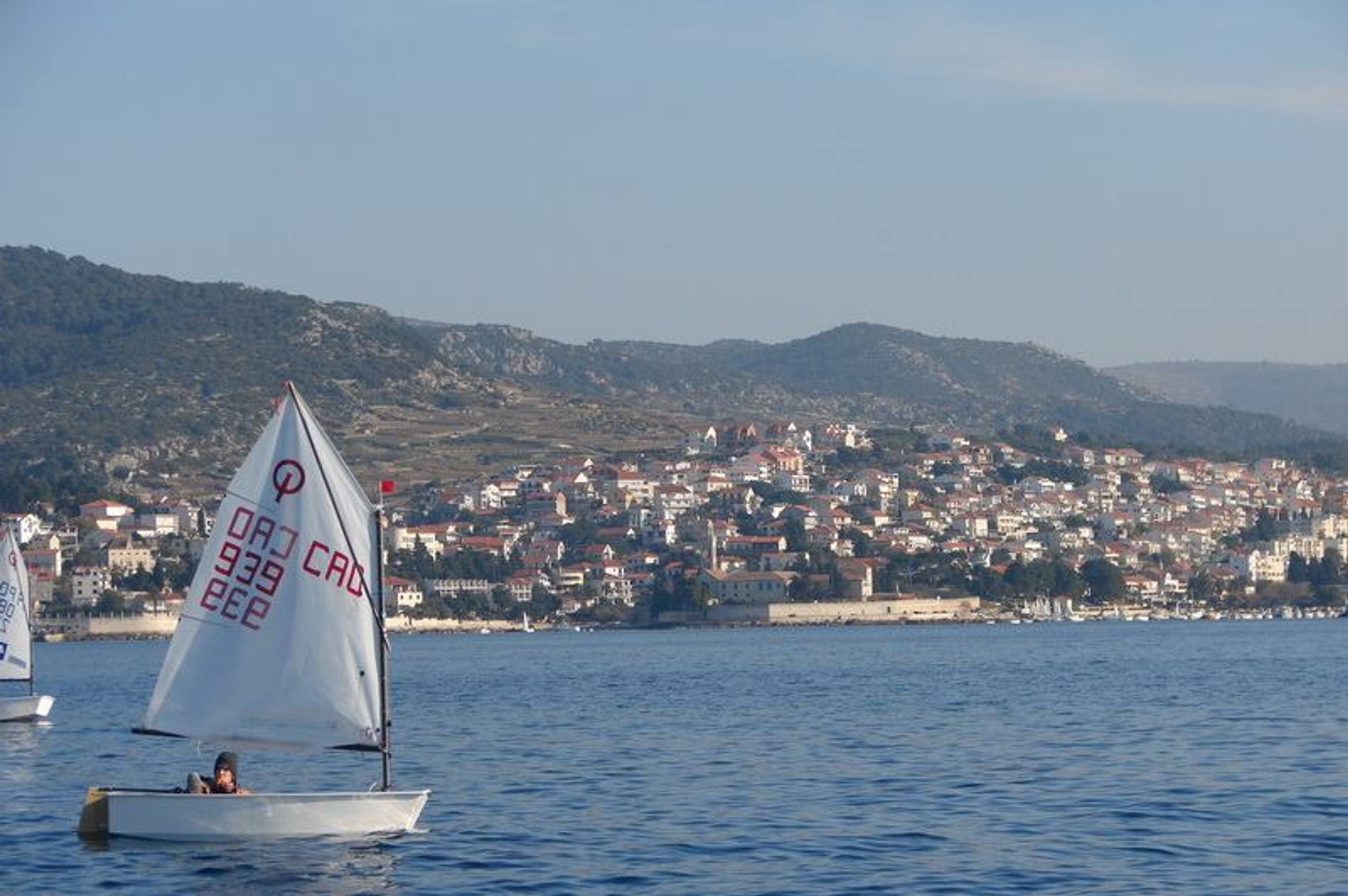 31. Međunarodna novogodišnja regata, Hvar, prosinac 2007. — fotografija 25 od 79