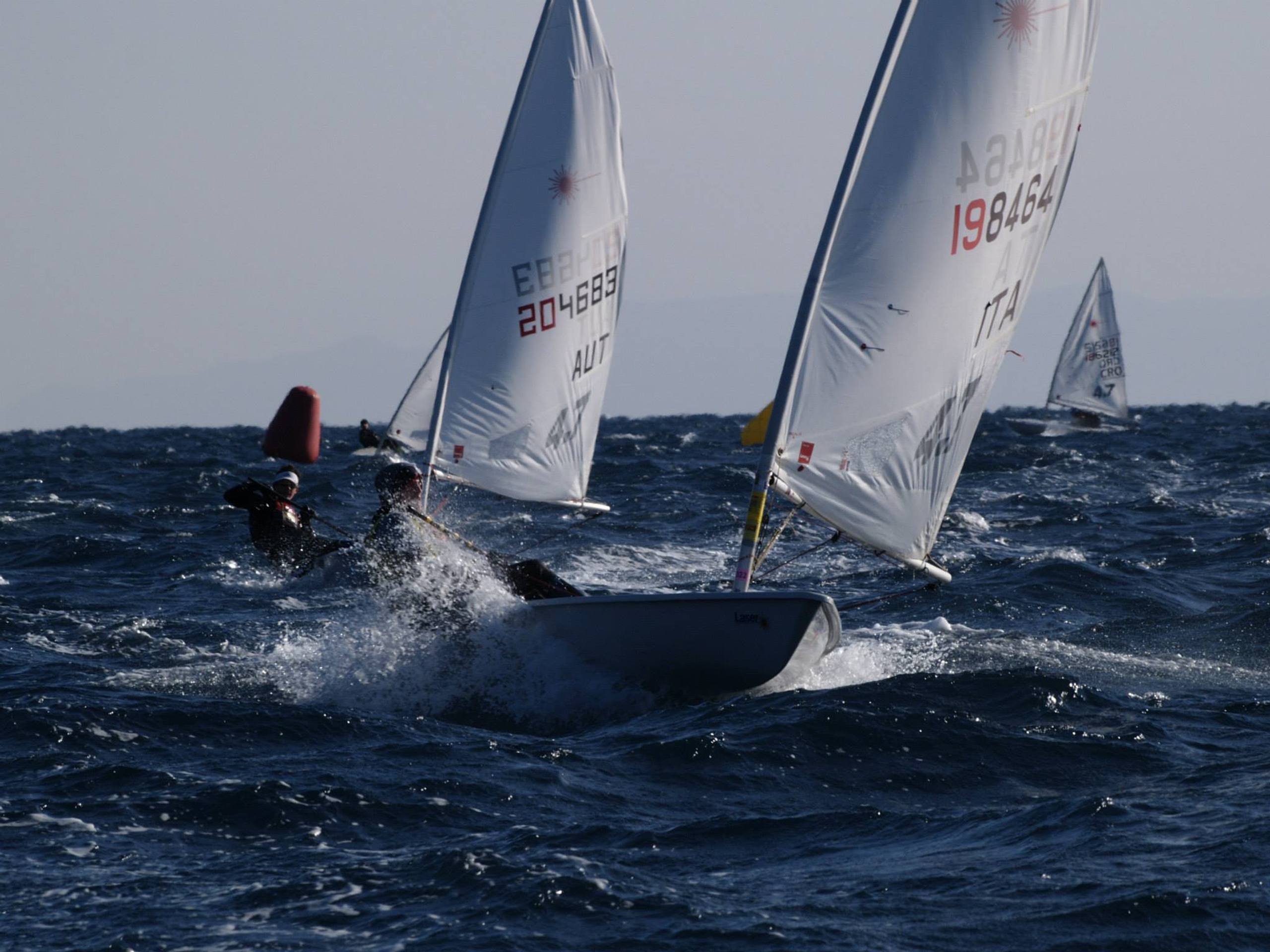 38. Međunarodna novogodišnja regata — Laser, Hvar, prosinac 2014. — fotografija 18 od 43 (foto: Zoran Jakšić Mrva)