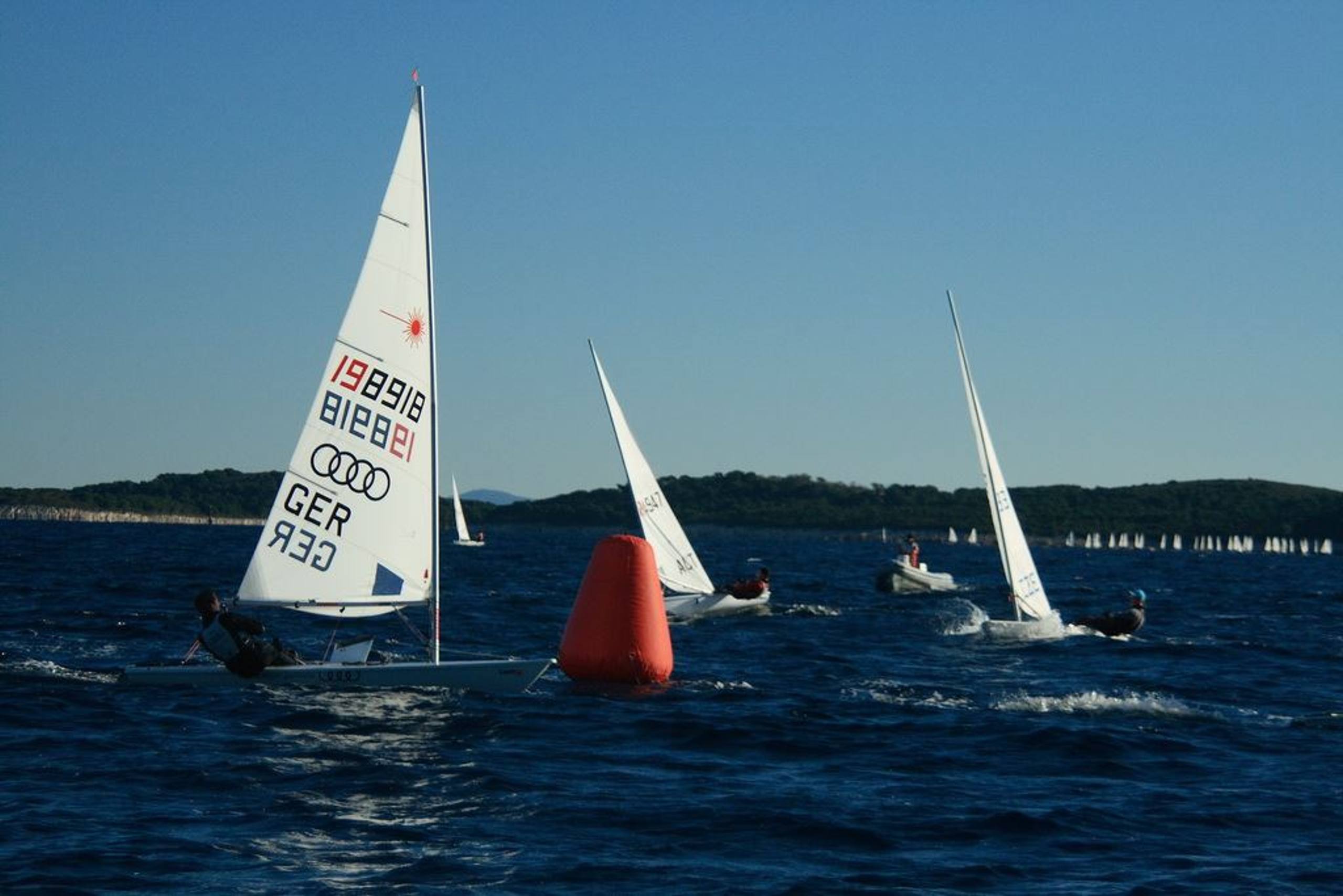 34. Međunarodna novogodišnja regata — Cucin, Hvar, prosinac 2010. — fotografija 11 od 78