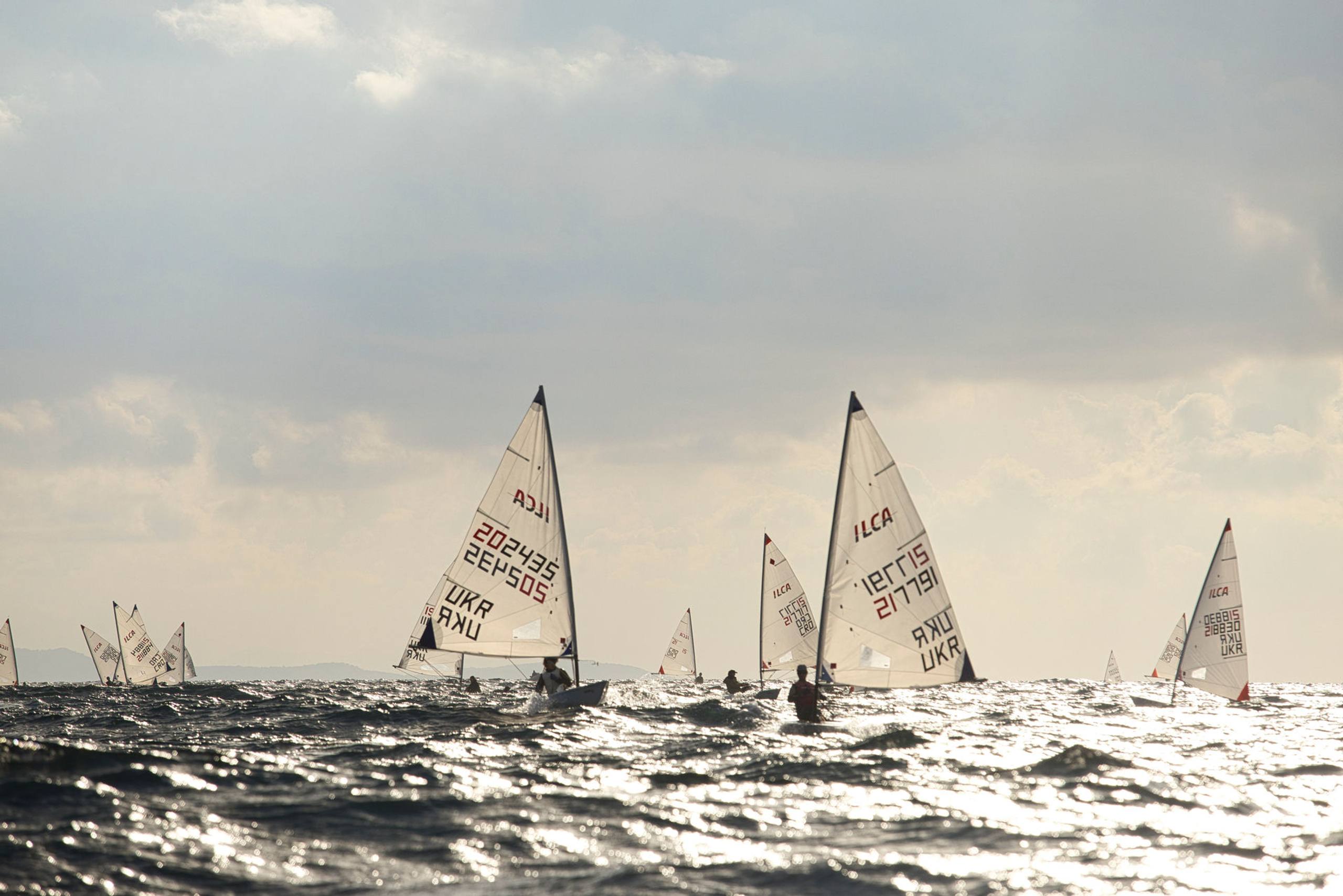 45. Međunarodna novogodišnja regata, Hvar, prosinac 2022. — fotografija 49 od 100