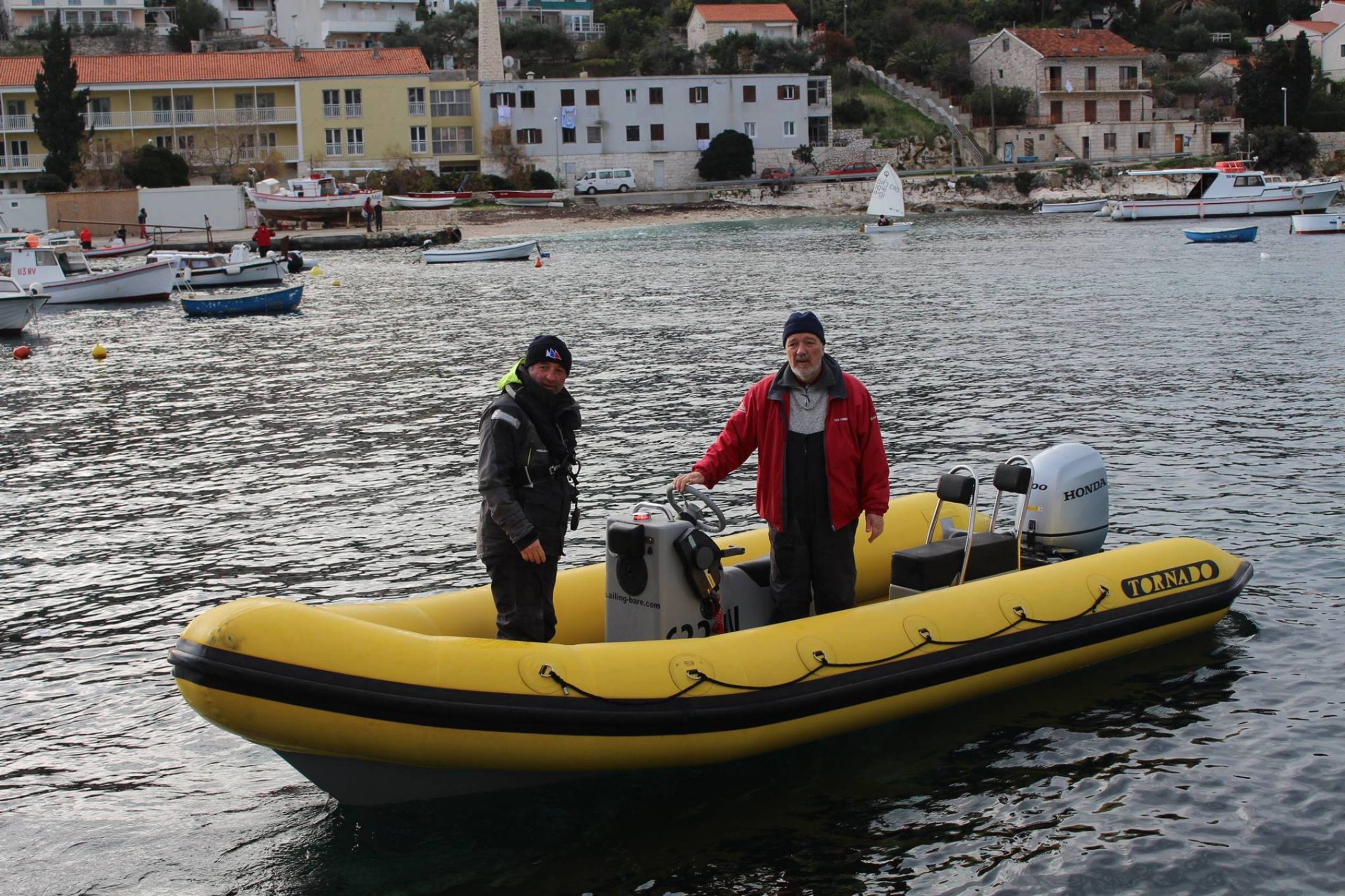 41. Međunarodna novogodišnja regata, Hvar, prosinac 2017. — fotografija 68 od 100