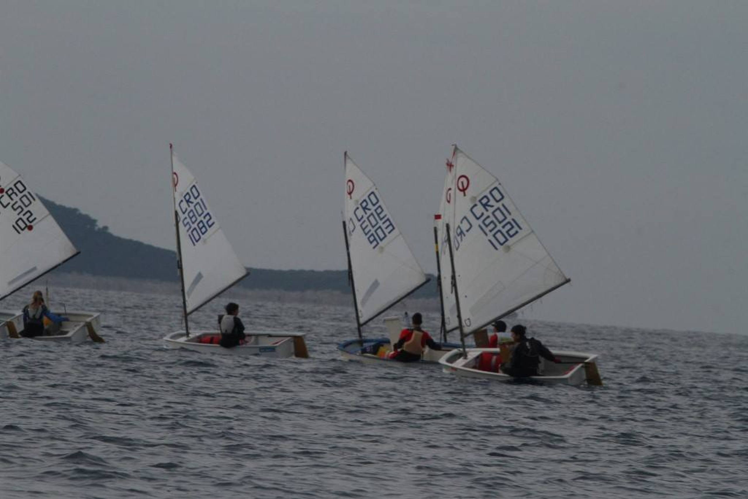 37. Međunarodna novogodišnja regata — Kragić, Hvar, prosinac 2013. — fotografija 94 od 100