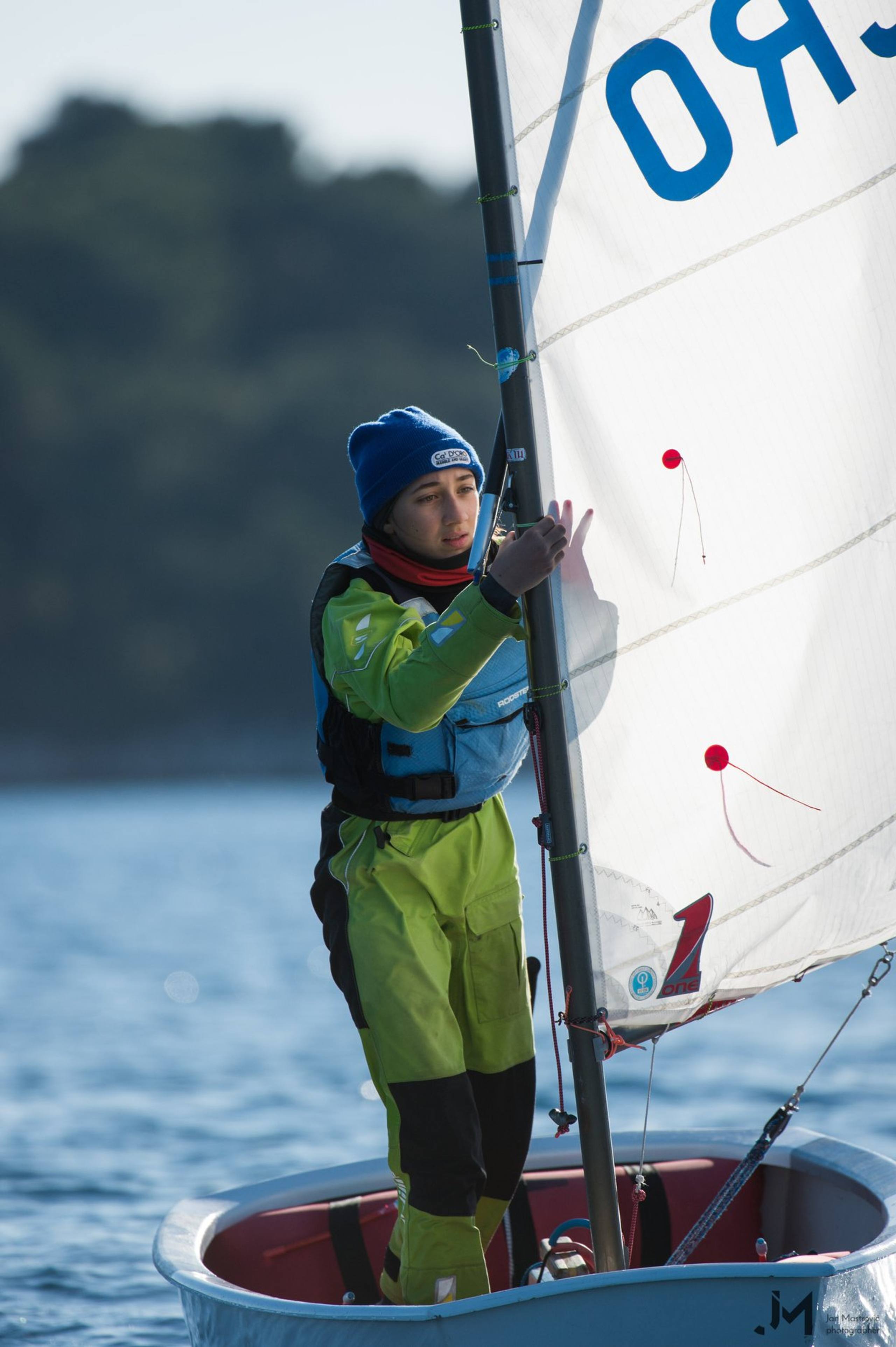 42. Međunarodna novogodišnja regata, Hvar, prosinac 2018. — fotografija 88 od 100 (foto: Jan Mastrovic)