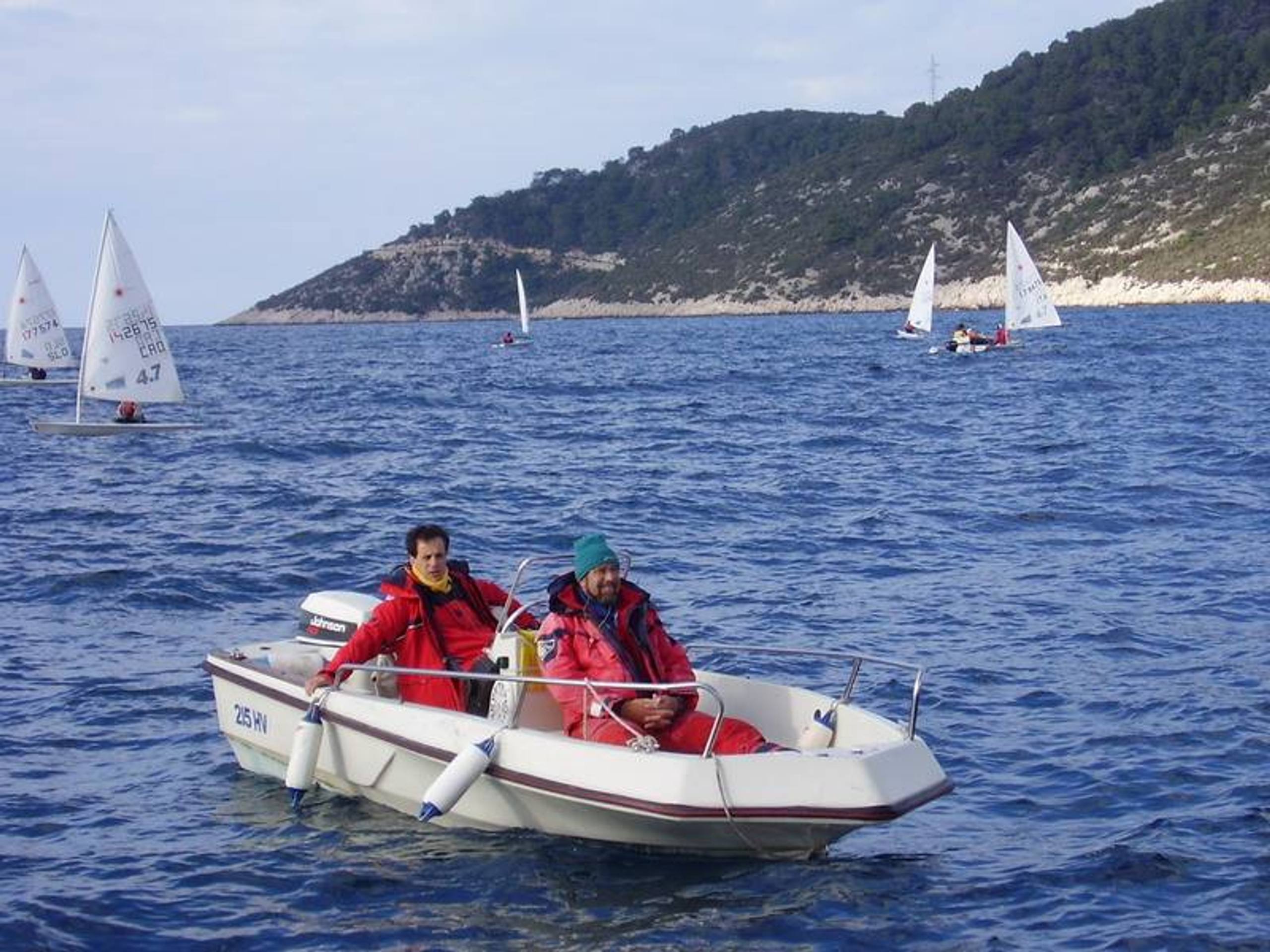 29. Međunarodna novogodišnja regata, Hvar, prosinac 2005. — fotografija 41 od 100