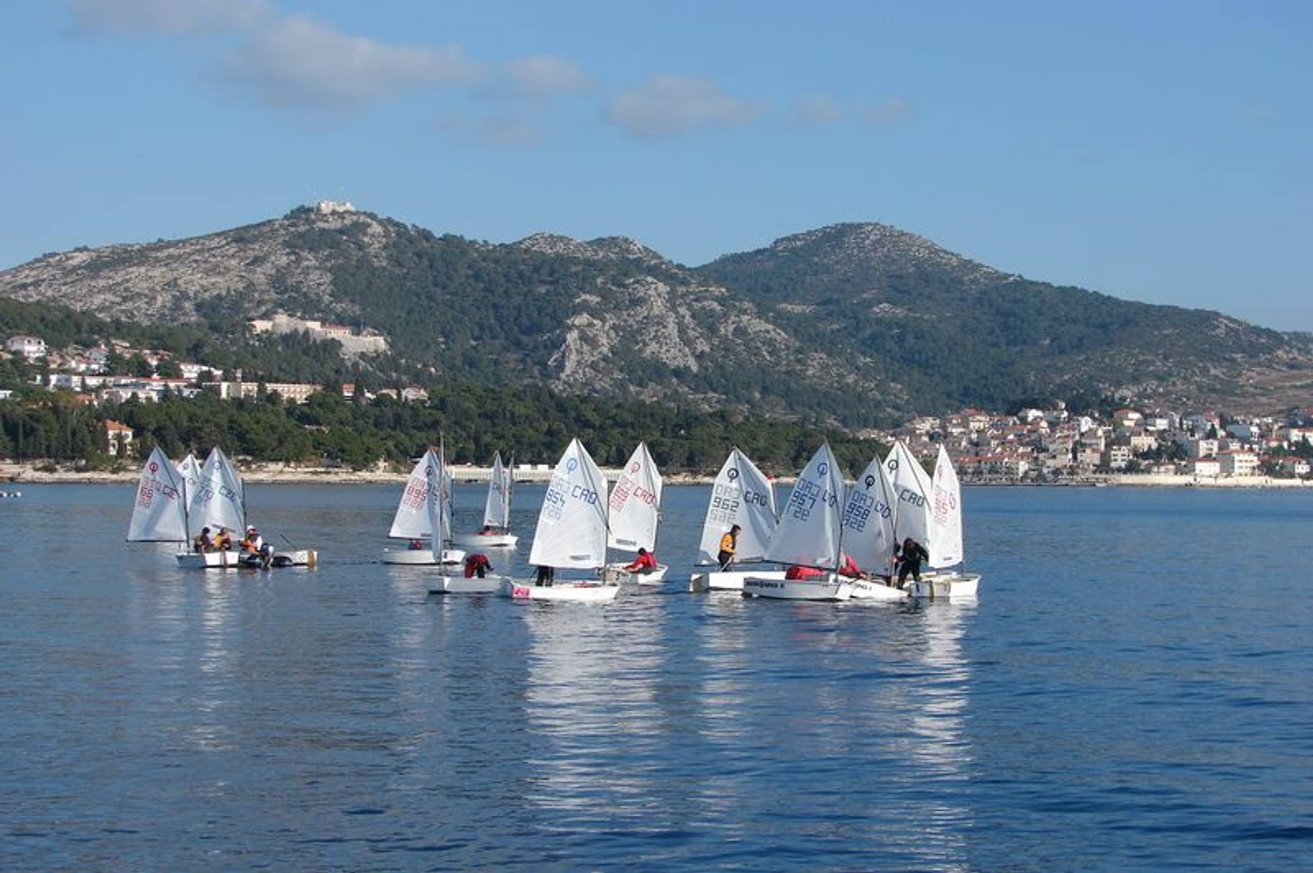 31. Međunarodna novogodišnja regata, Hvar, prosinac 2007. — fotografija 50 od 79