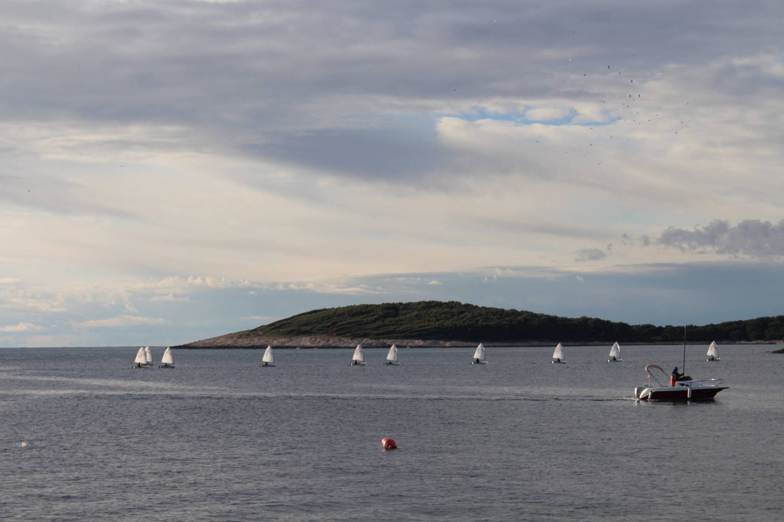 41. Međunarodna novogodišnja regata, Hvar, prosinac 2017. — fotografija 64 od 100