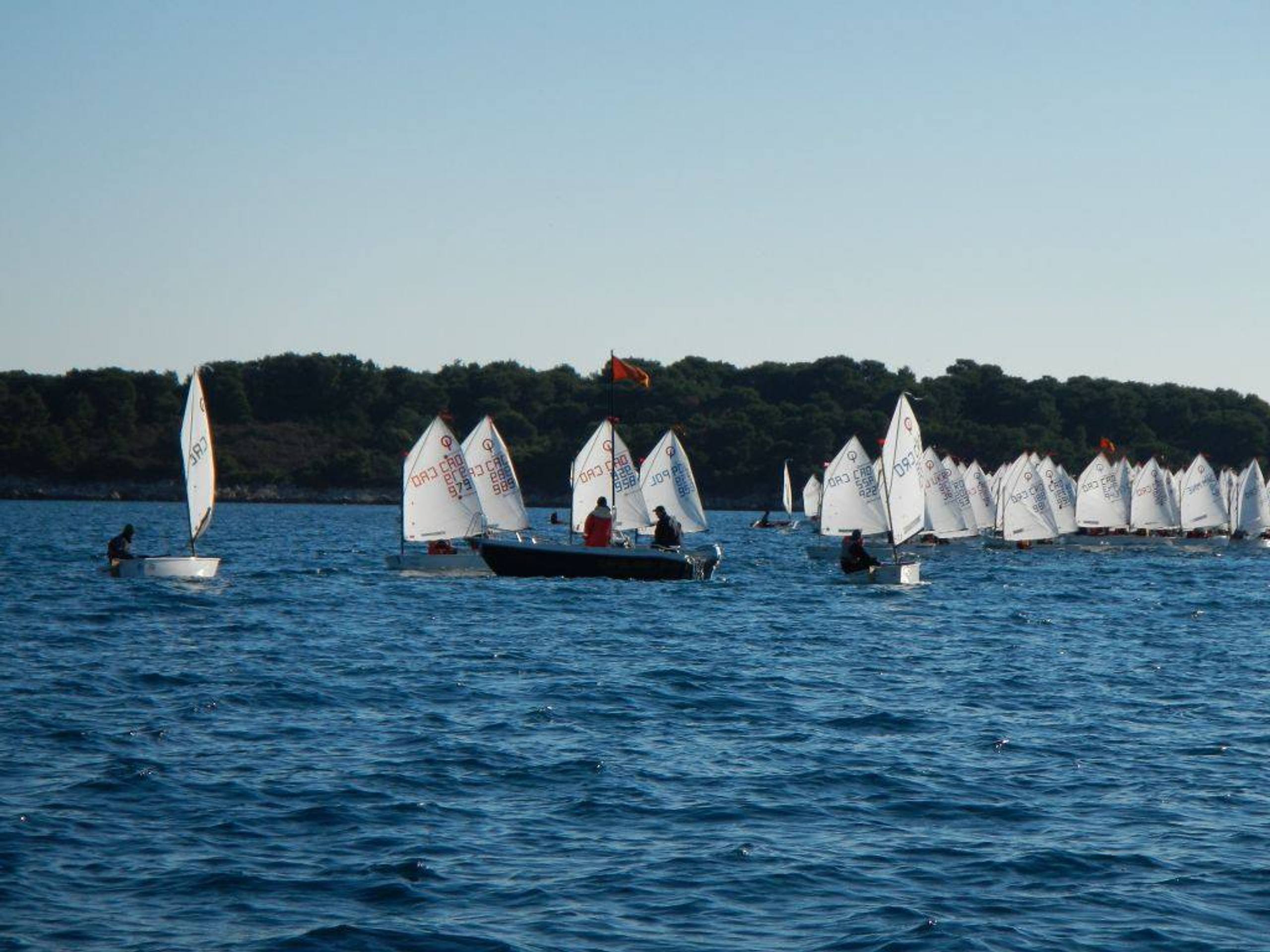 36. Međunarodna novogodišnja regata — Prvenstvo Hrvatske u klasi Optimist, Hvar, prosinac 2012. — fotografija 23 od 65