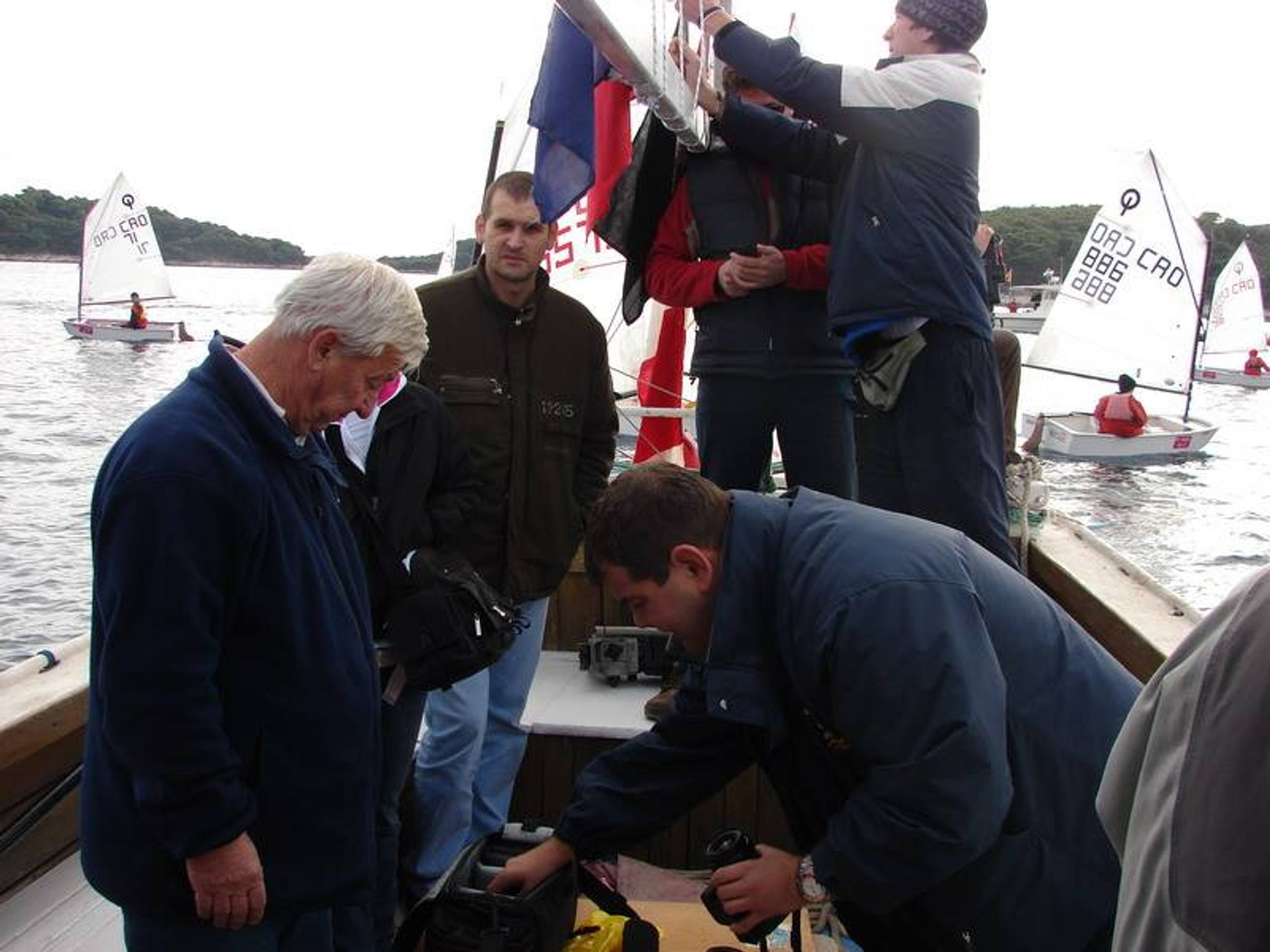 30. Međunarodna novogodišnja regata, Hvar, prosinac 2006. — fotografija 6 od 100