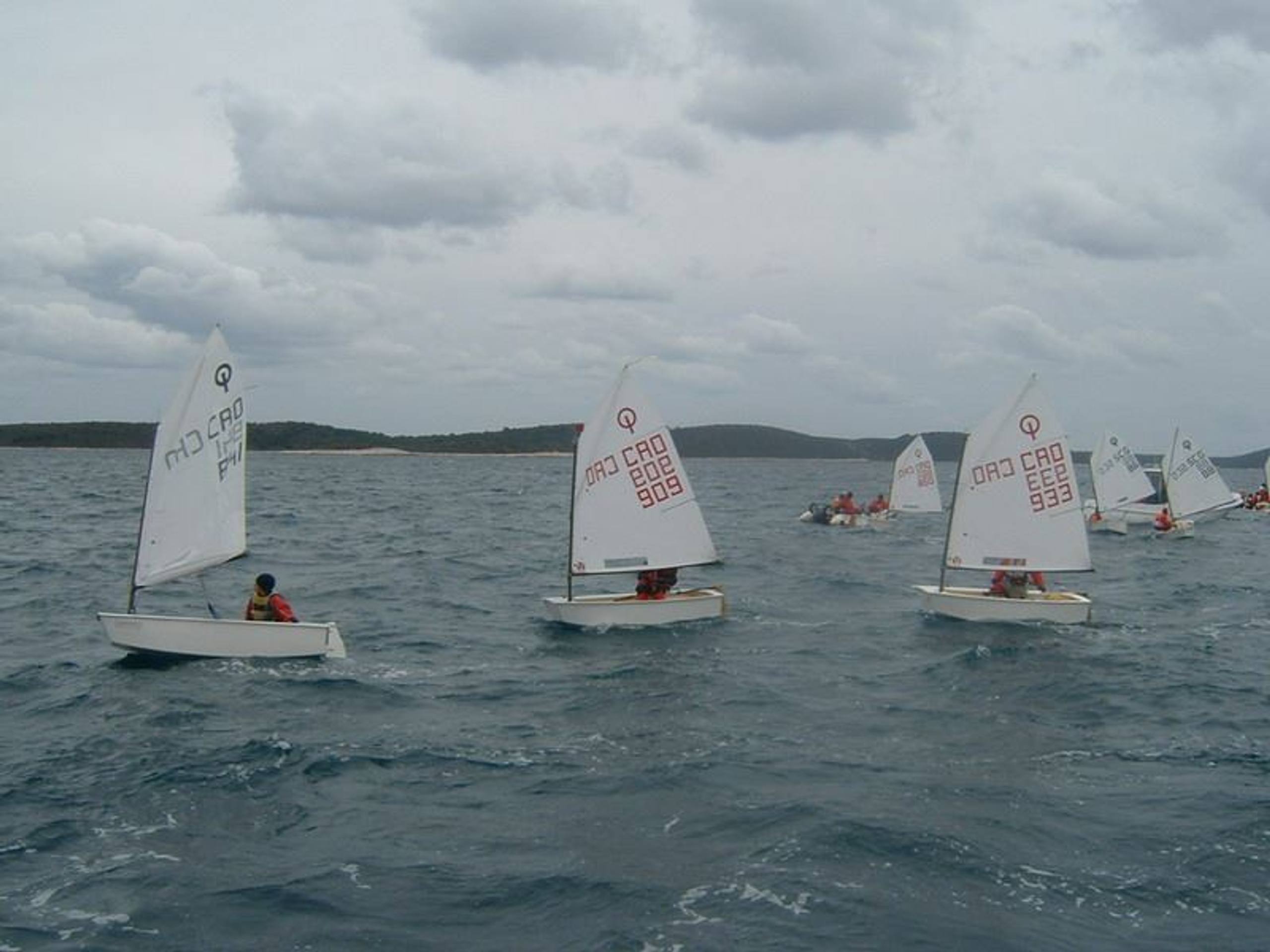 29. Međunarodna novogodišnja regata, Hvar, prosinac 2005. — fotografija 43 od 100
