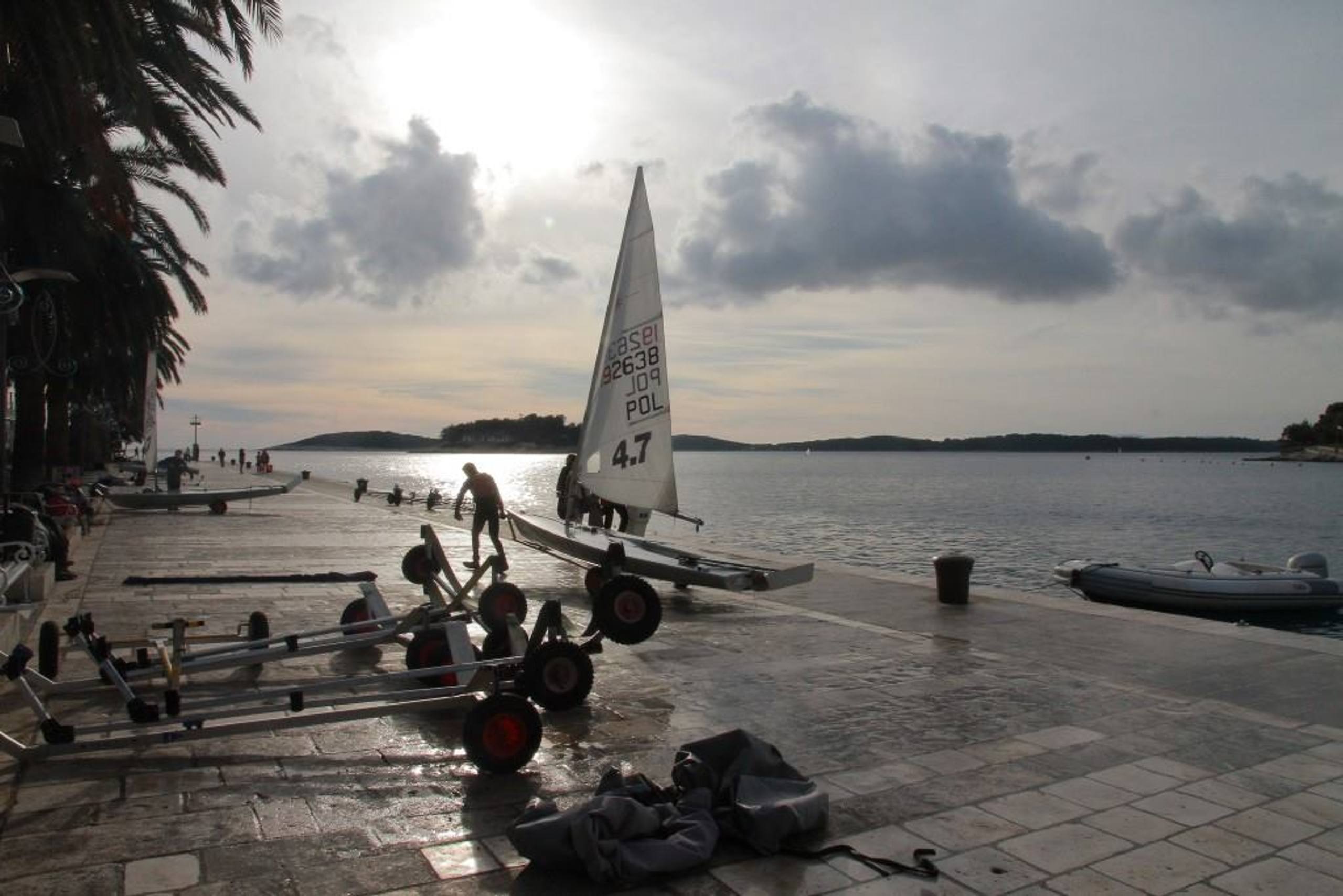 37. Međunarodna novogodišnja regata — Kragić, Hvar, prosinac 2013. — fotografija 66 od 100