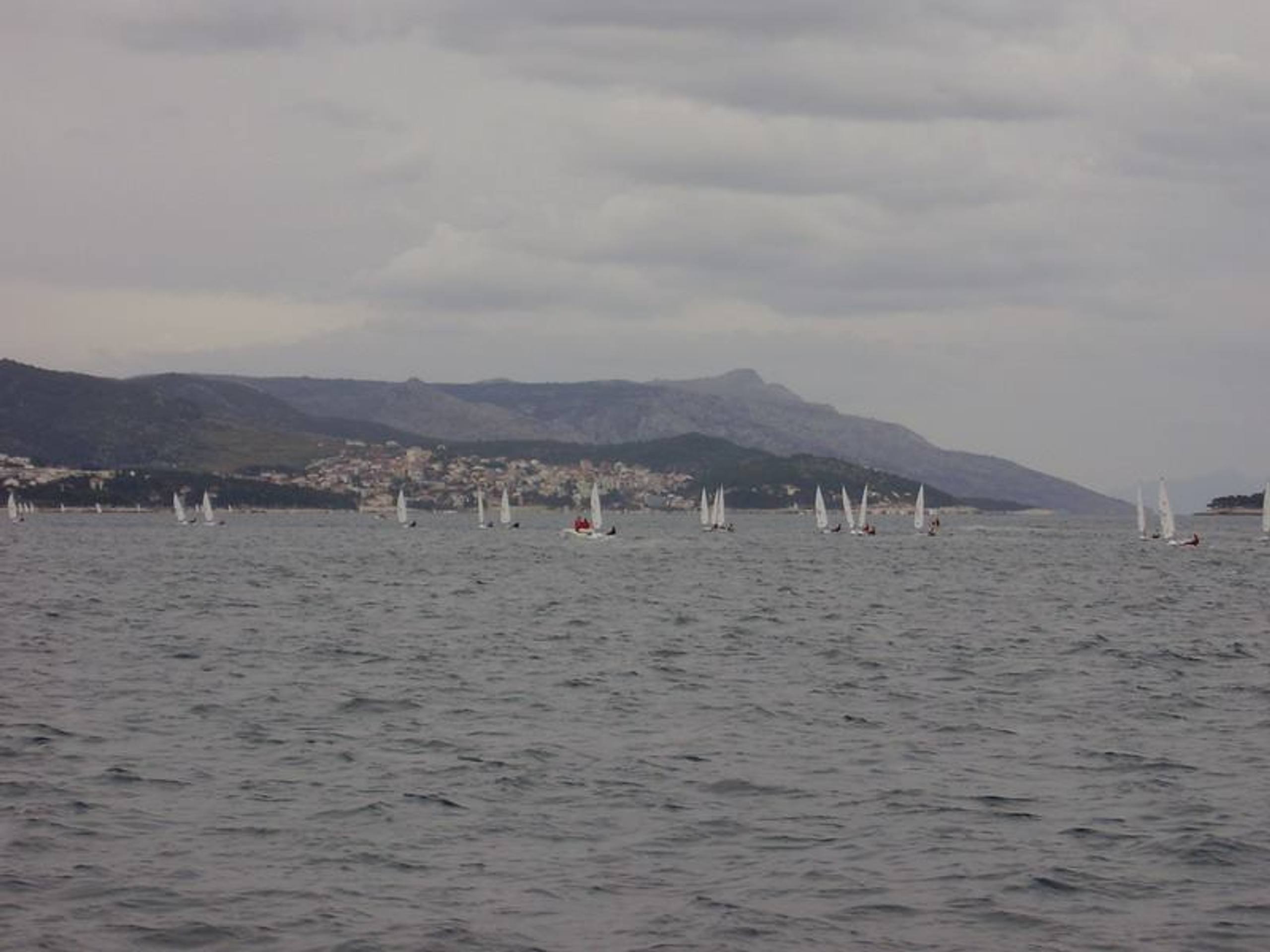 29. Međunarodna novogodišnja regata, Hvar, prosinac 2005. — fotografija 88 od 100