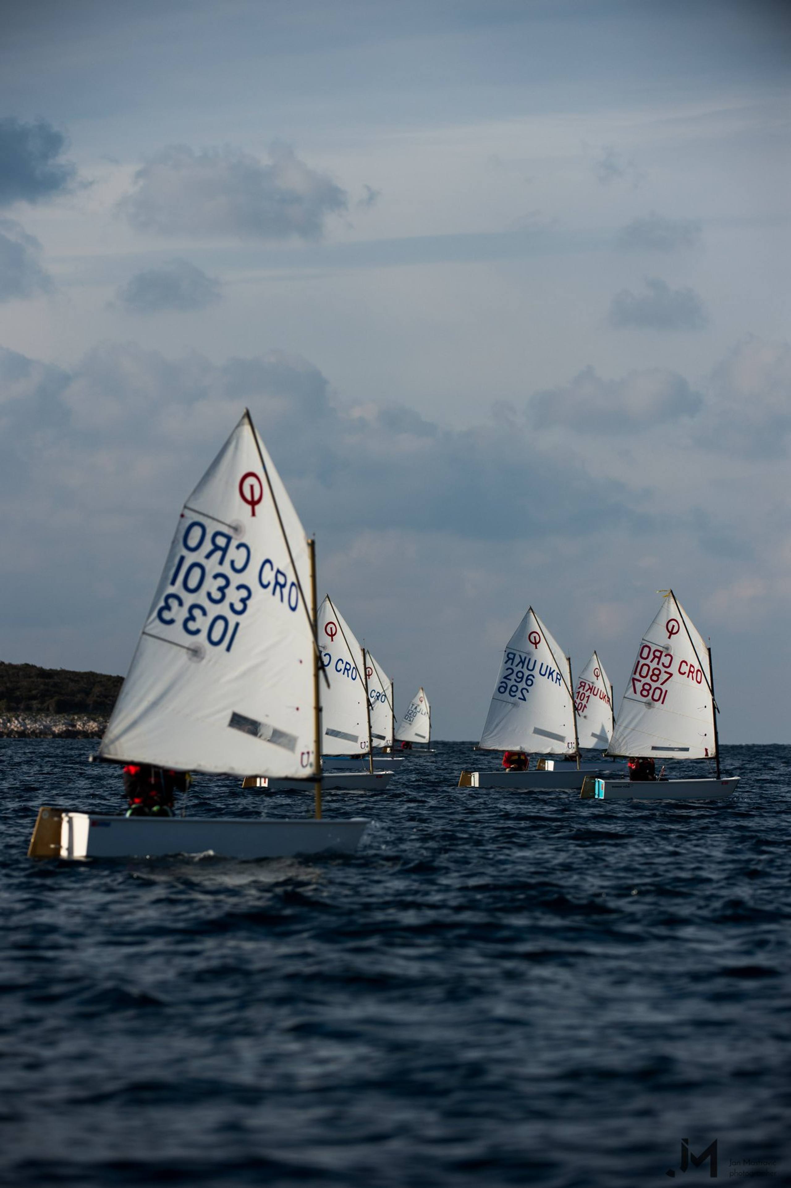 42. Međunarodna novogodišnja regata, Hvar, prosinac 2018. — fotografija 75 od 100 (foto: Jan Mastrovic)