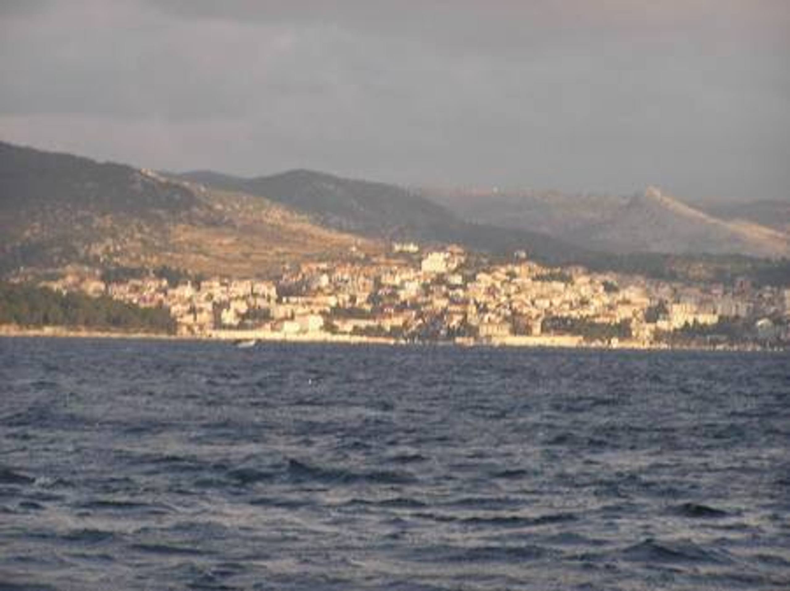 27. Međunarodna novogodišnja regata, Hvar, prosinac 2003. — fotografija 26 od 100