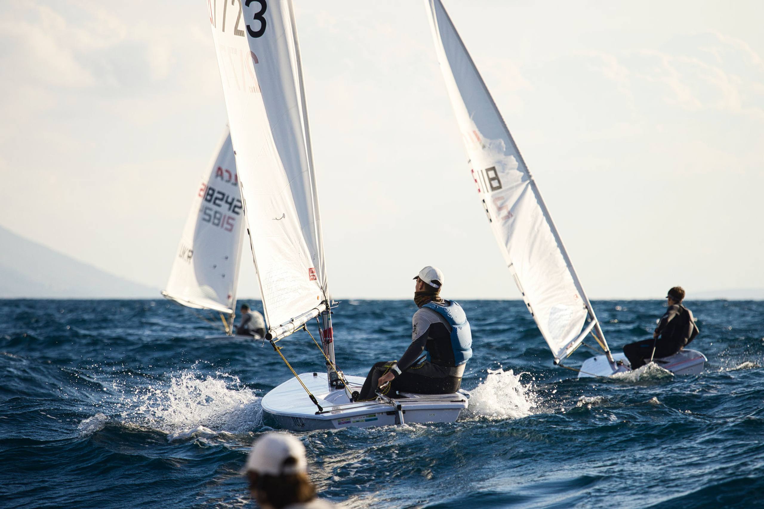 45. Međunarodna novogodišnja regata, Hvar, prosinac 2022. — fotografija 77 od 100