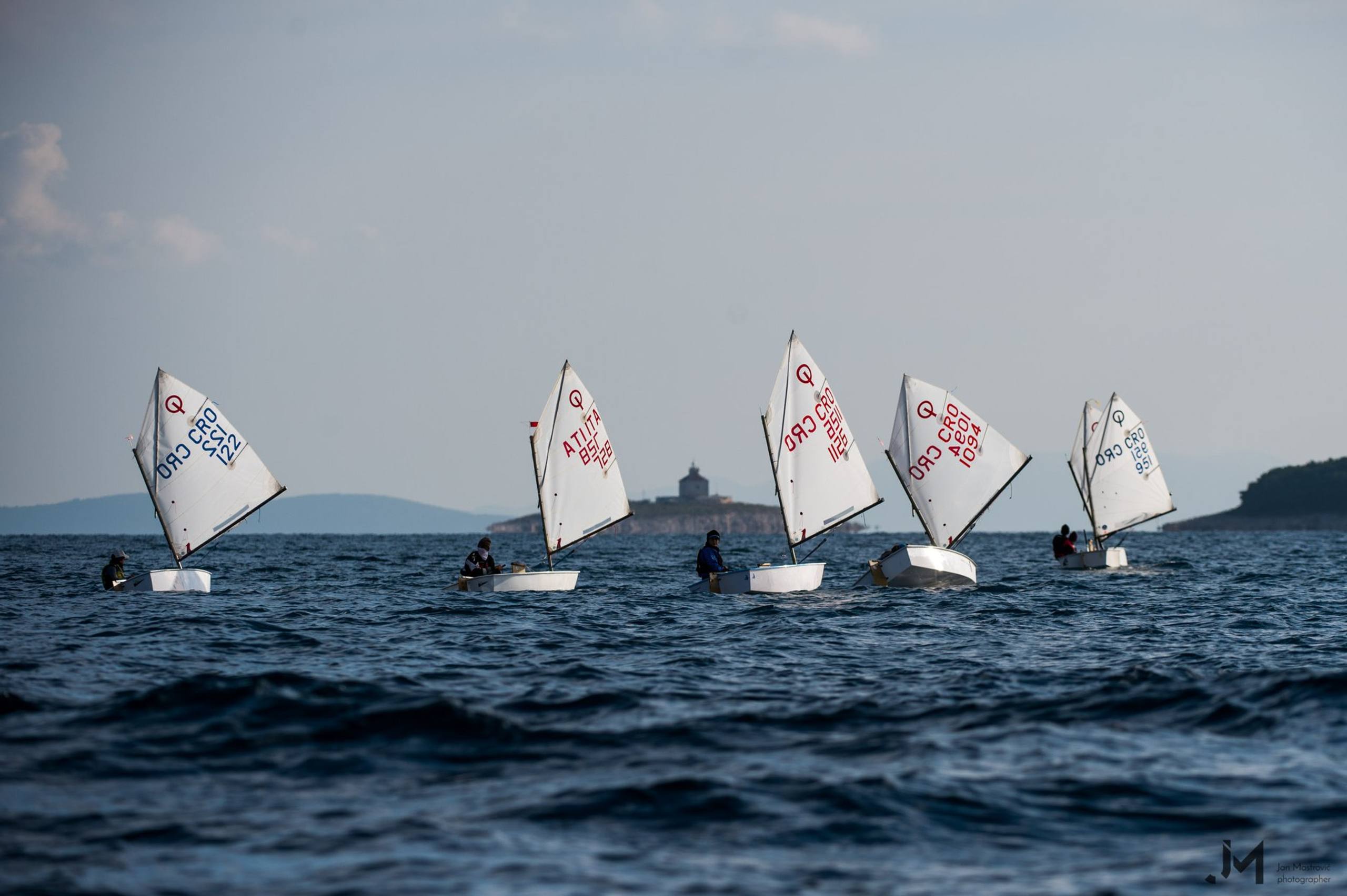 42. Međunarodna novogodišnja regata, Hvar, prosinac 2018. — fotografija 19 od 100 (foto: Jan Mastrovic)