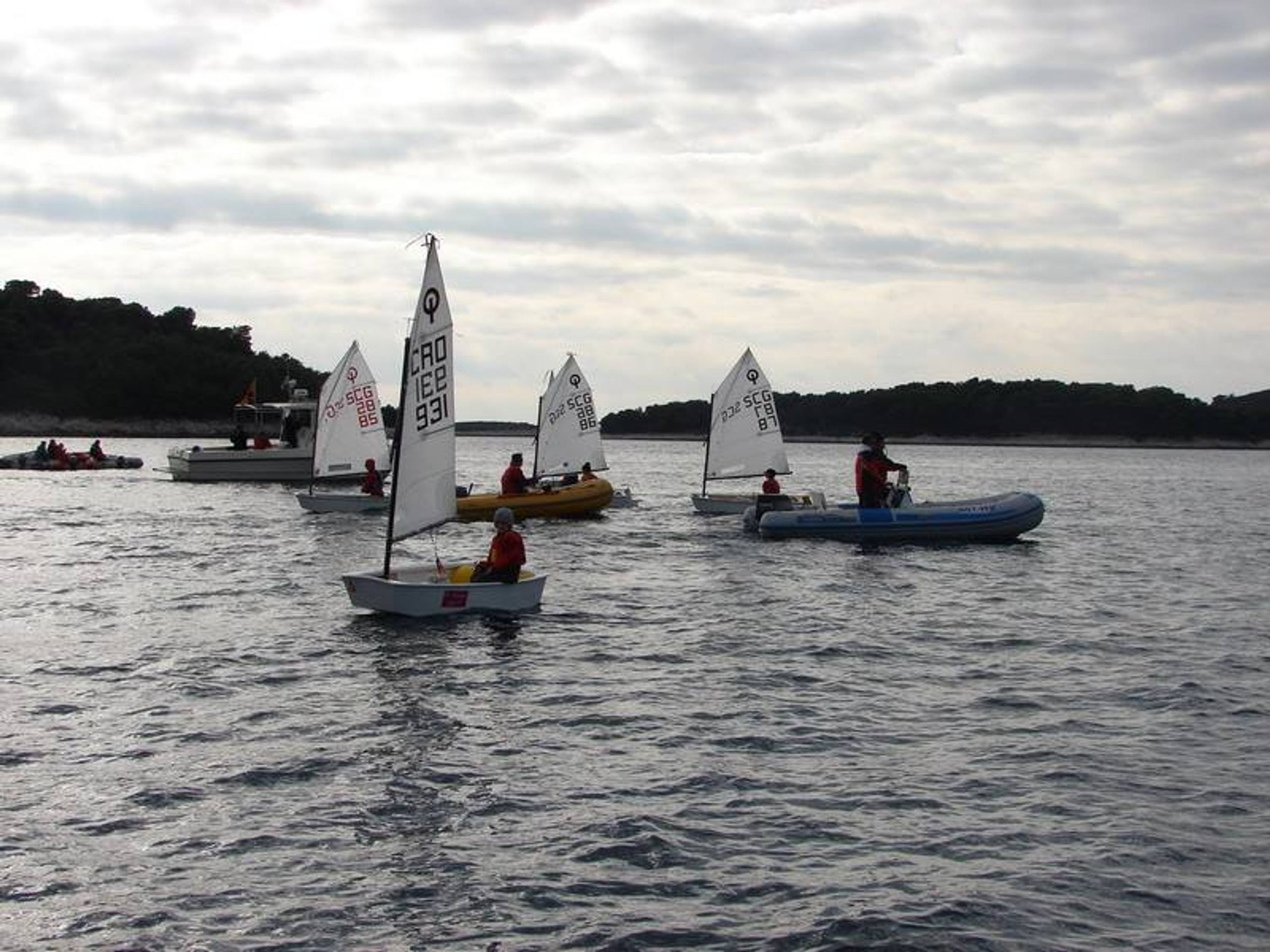 30. Međunarodna novogodišnja regata, Hvar, prosinac 2006. — fotografija 51 od 100