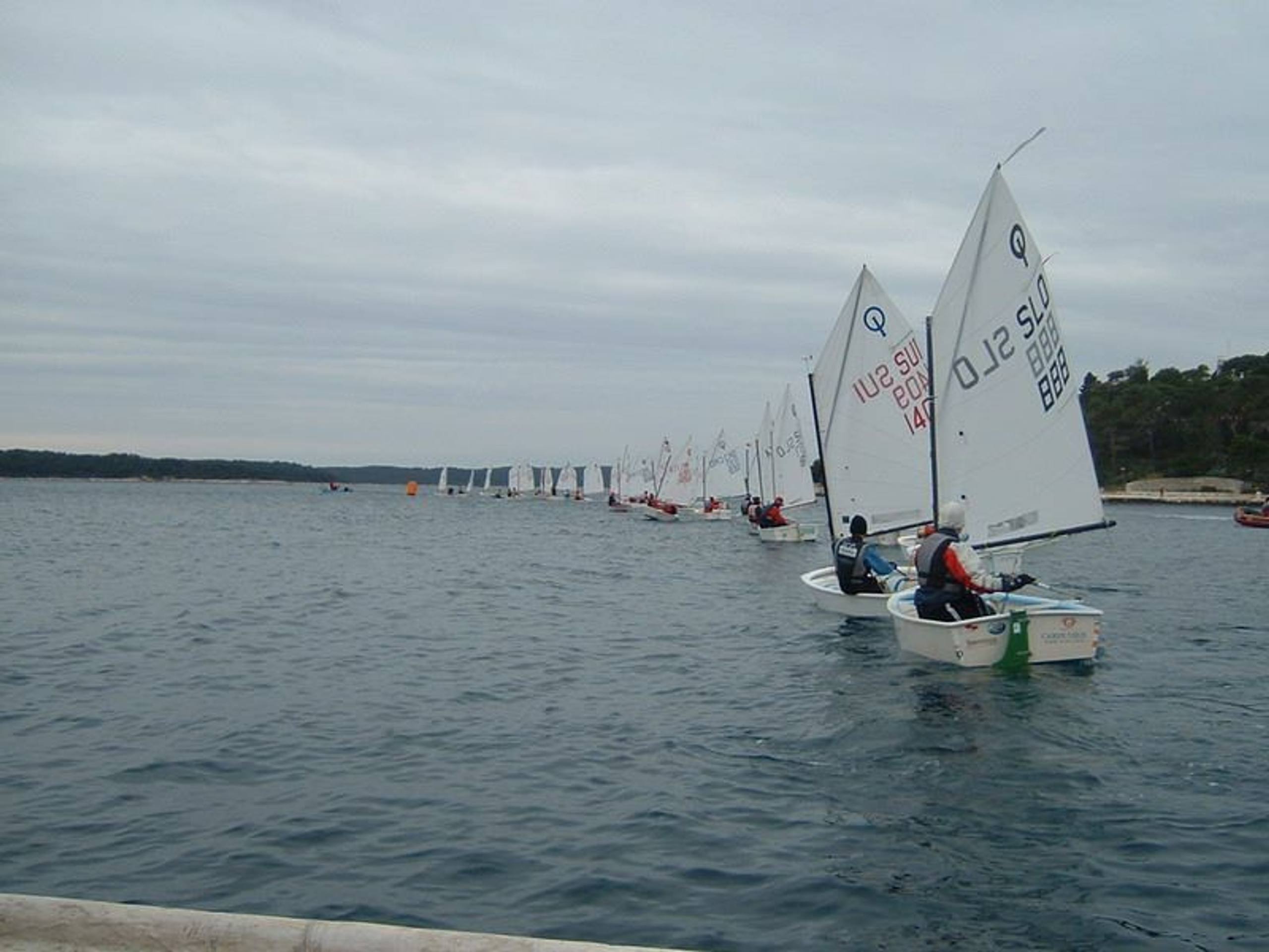 29. Međunarodna novogodišnja regata, Hvar, prosinac 2005. — fotografija 29 od 100