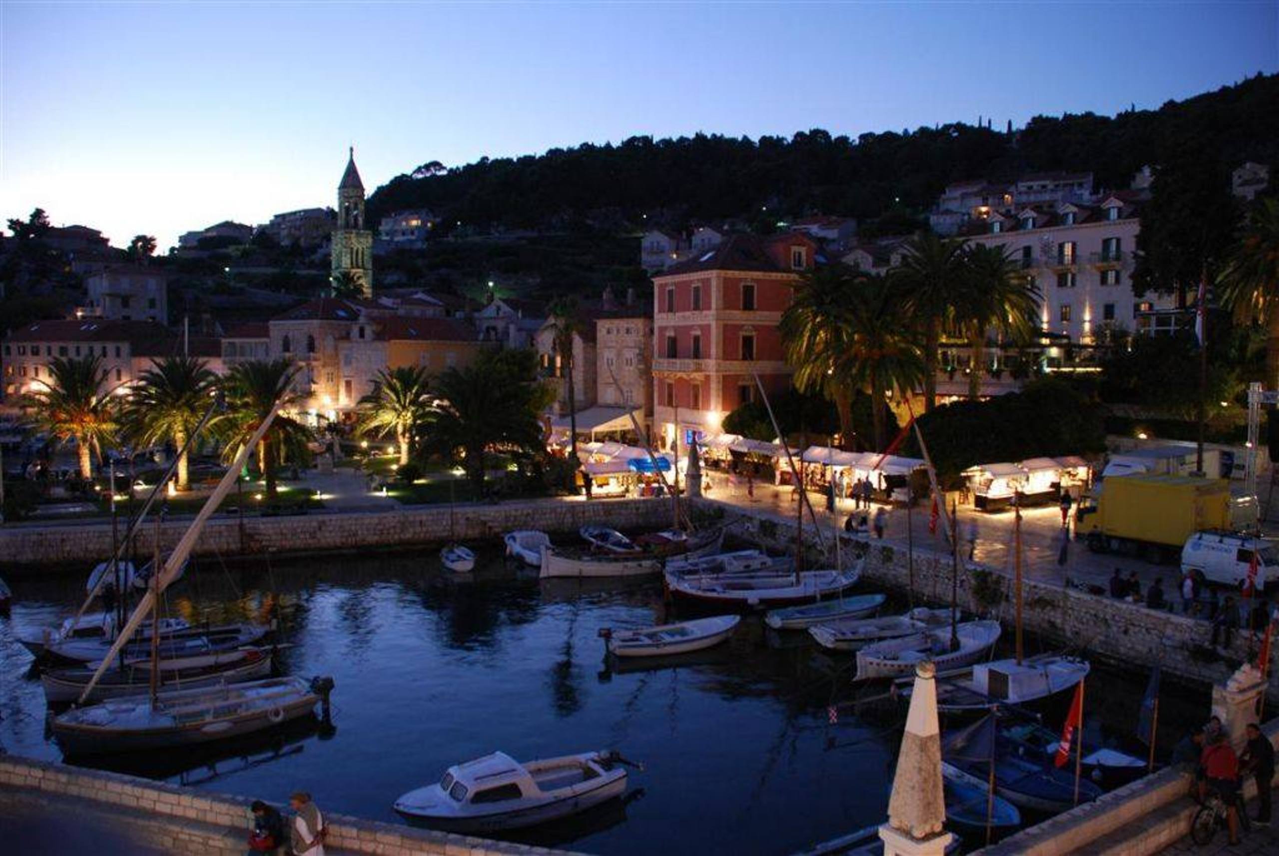 Hvar — metropola mora 2011., Hvar, prosinac 2014. — fotografija 27 od 55