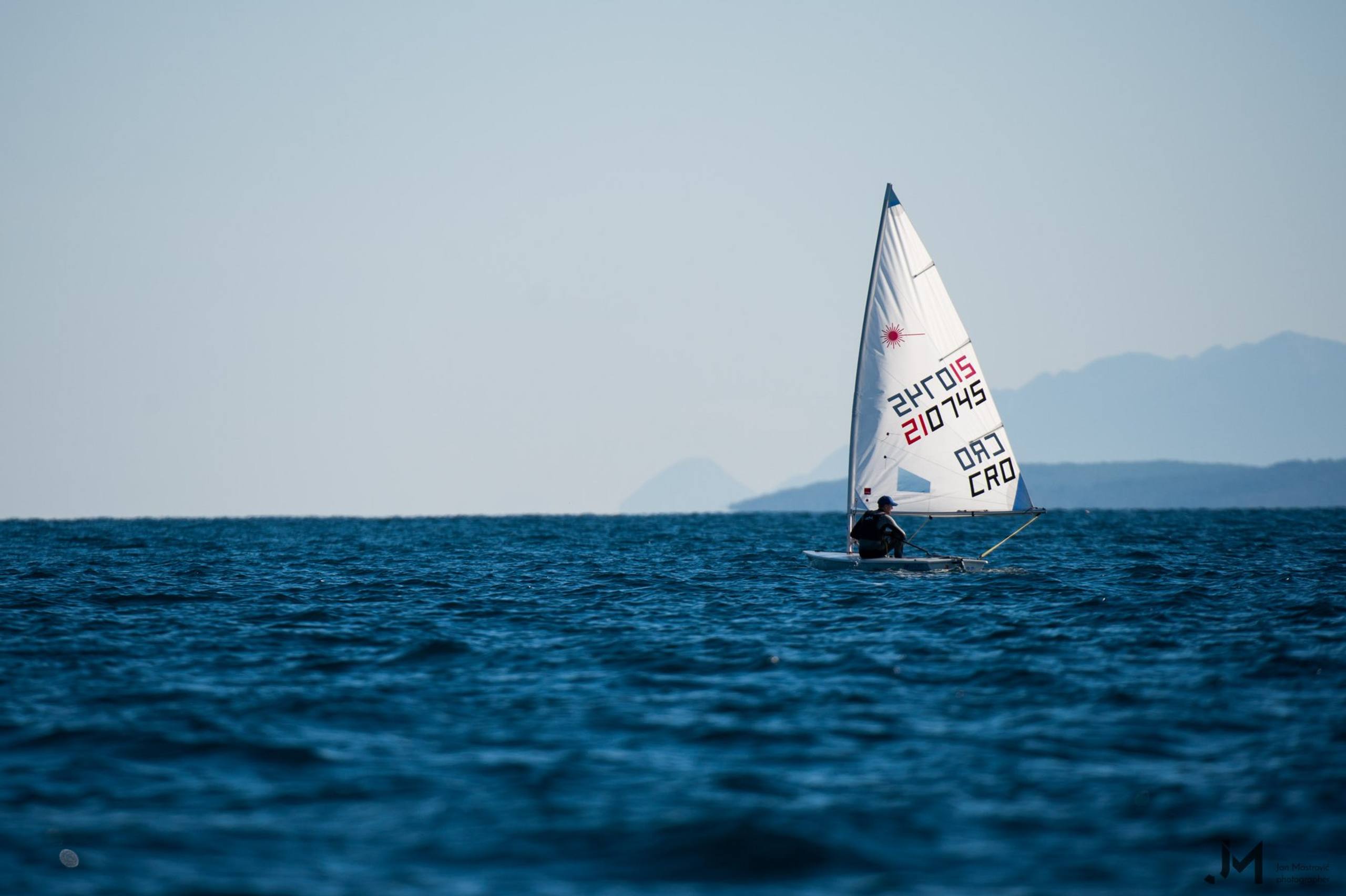 42. Međunarodna novogodišnja regata, Hvar, prosinac 2018. — fotografija 90 od 100 (foto: Jan Mastrovic)