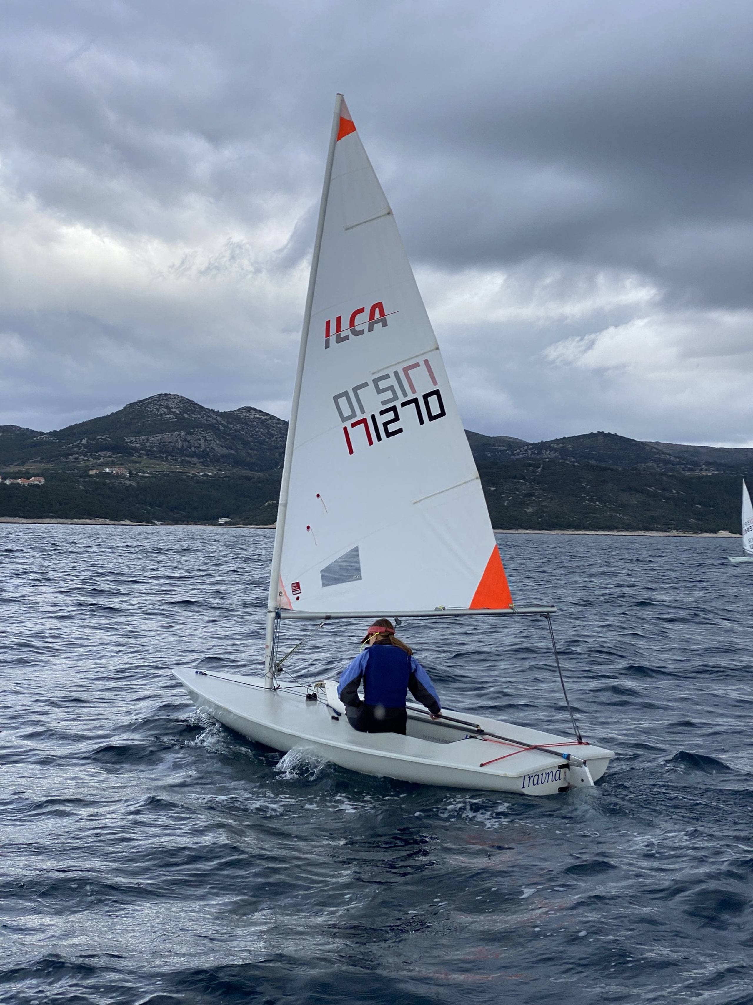 44. Međunarodna novogodišnja regata, Hvar, prosinac 2021. — fotografija 60 od 100