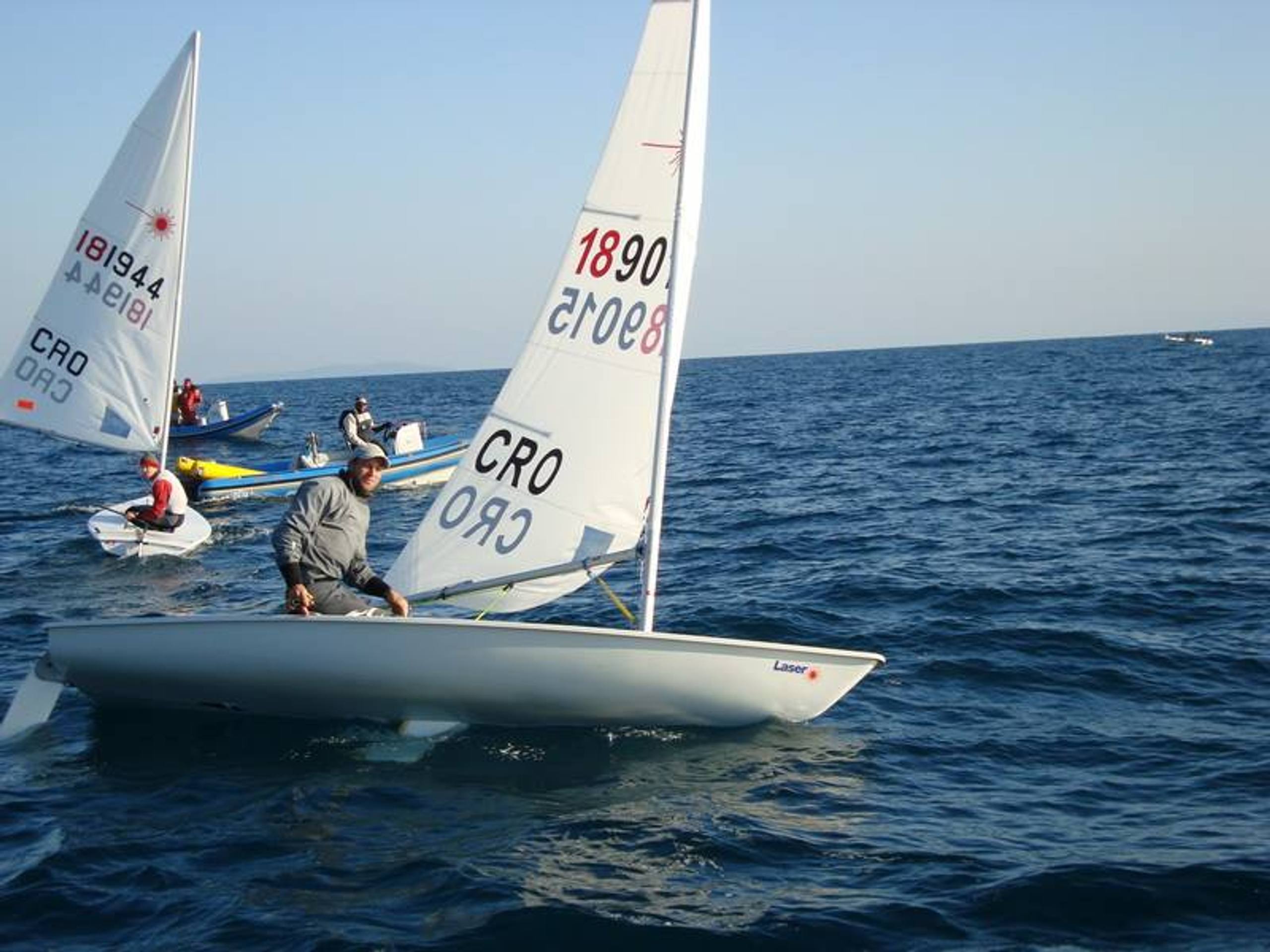 32. Međunarodna novogodišnja regata, Hvar, prosinac 2008. — fotografija 44 od 68