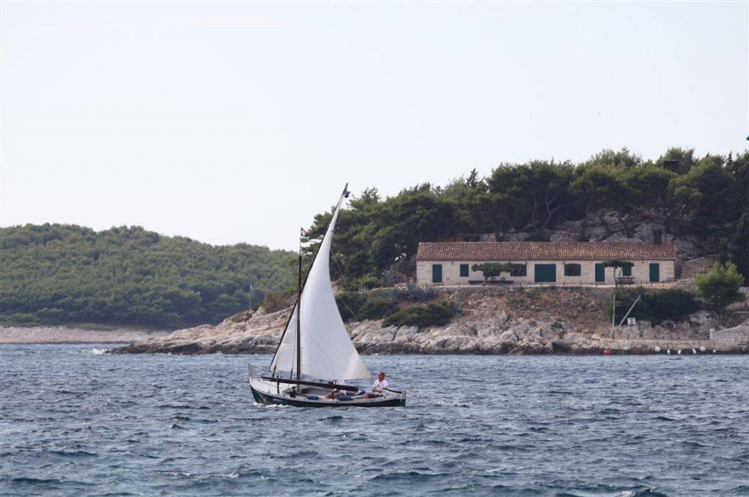 Hvar — metropola mora 2011., Hvar, prosinac 2014. — fotografija 52 od 55