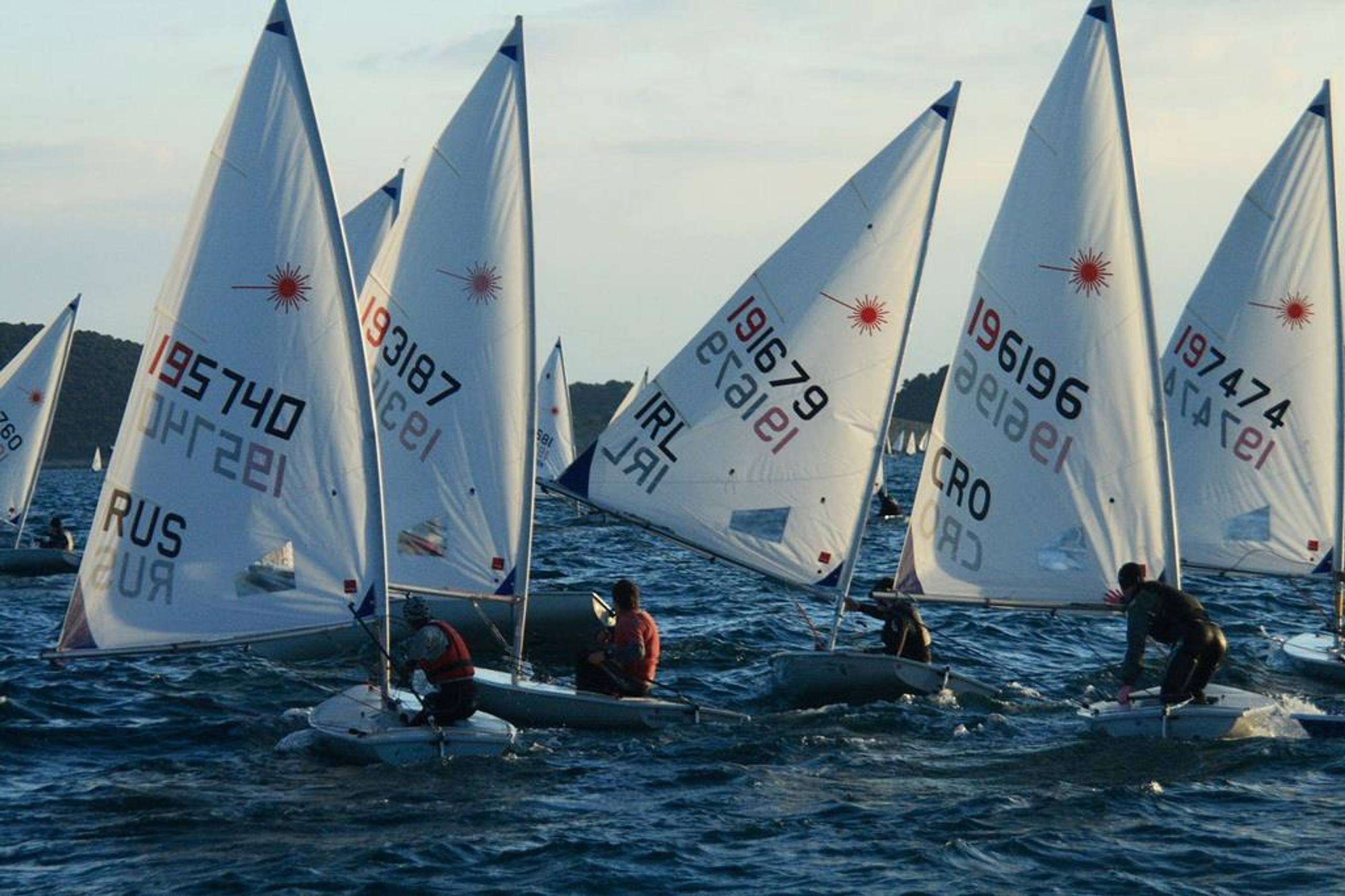 34. Međunarodna novogodišnja regata — Cucin, Hvar, prosinac 2010. — fotografija 57 od 78