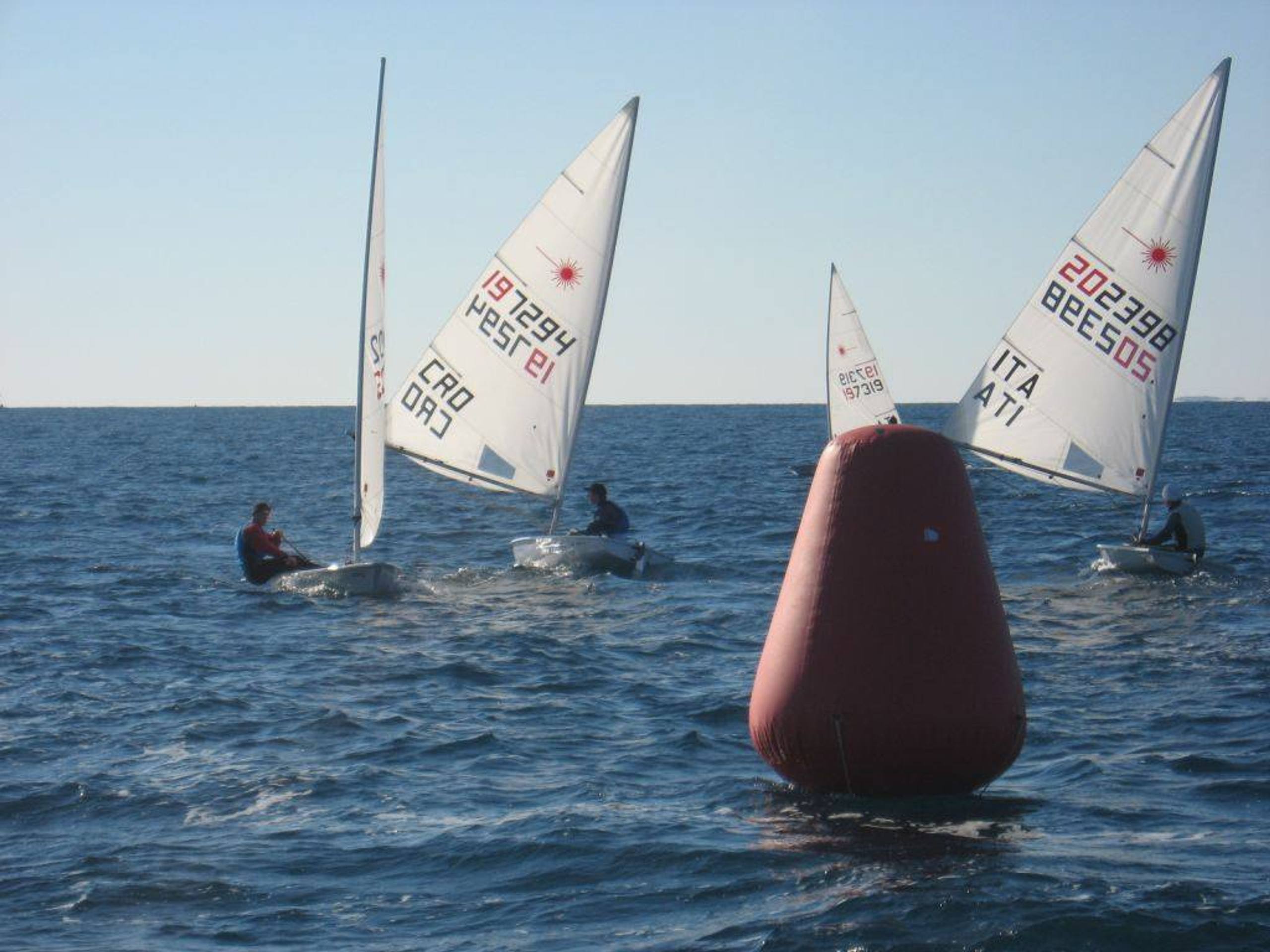 36. Međunarodna novogodišnja regata — Laser, Hvar, prosinac 2012. — fotografija 10 od 77