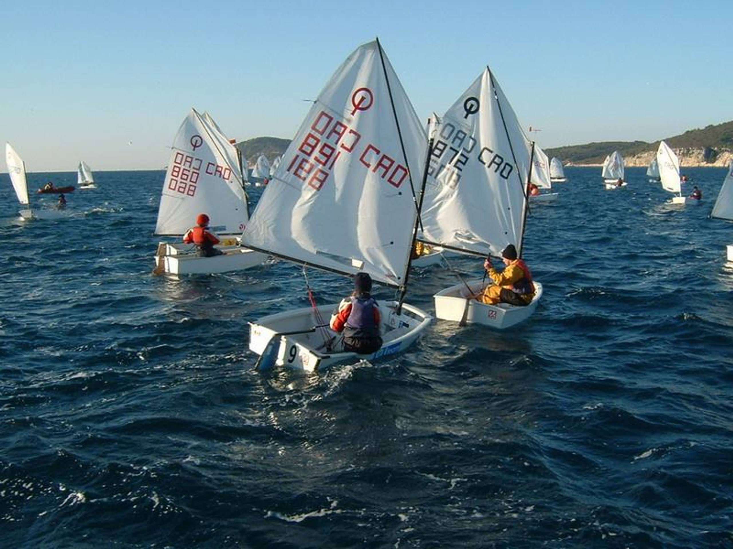 28. Međunarodna novogodišnja regata, Hvar, prosinac 2004. — fotografija 91 od 105