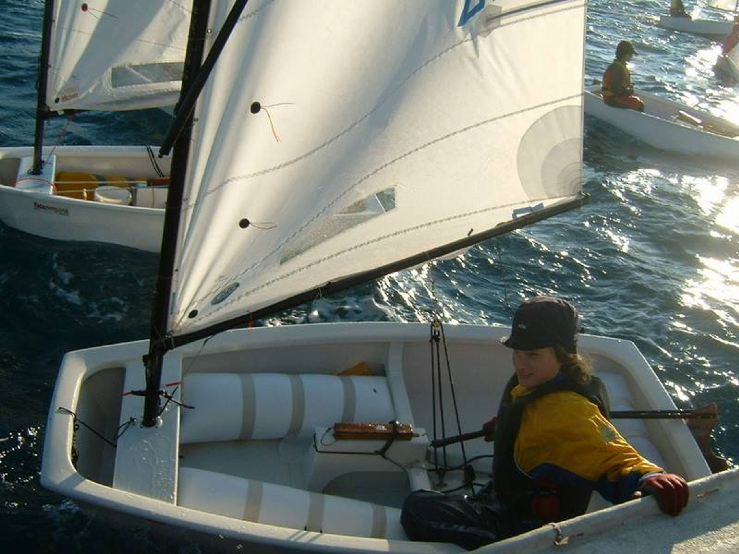 28. Međunarodna novogodišnja regata, Hvar, prosinac 2004. — fotografija 93 od 105