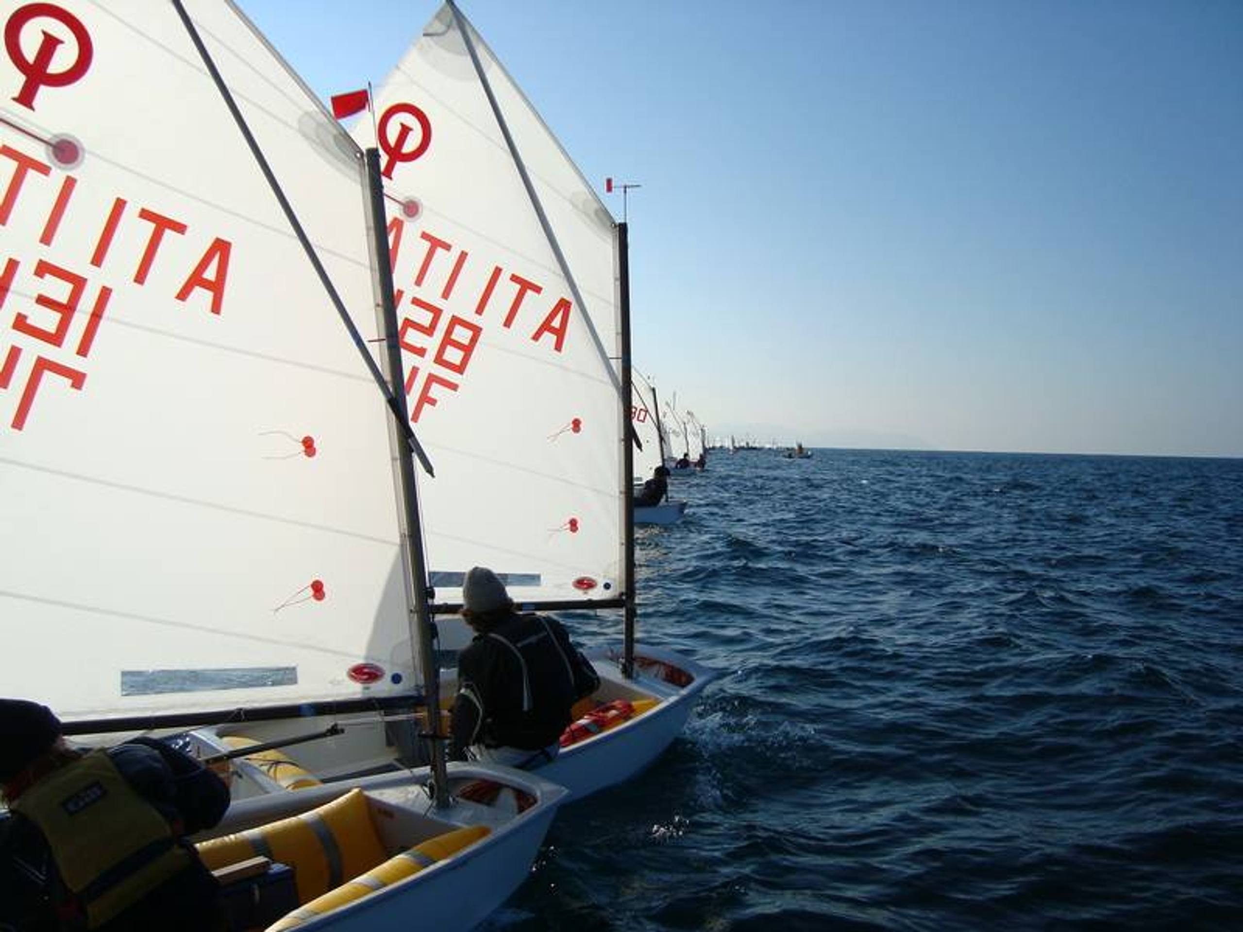 32. Međunarodna novogodišnja regata, Hvar, prosinac 2008. — fotografija 64 od 68