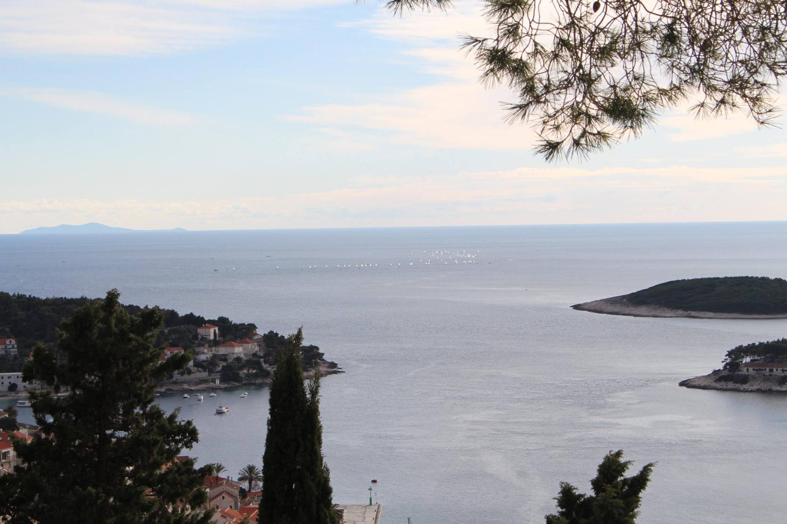 41. Međunarodna novogodišnja regata, Hvar, prosinac 2017. — fotografija 89 od 100