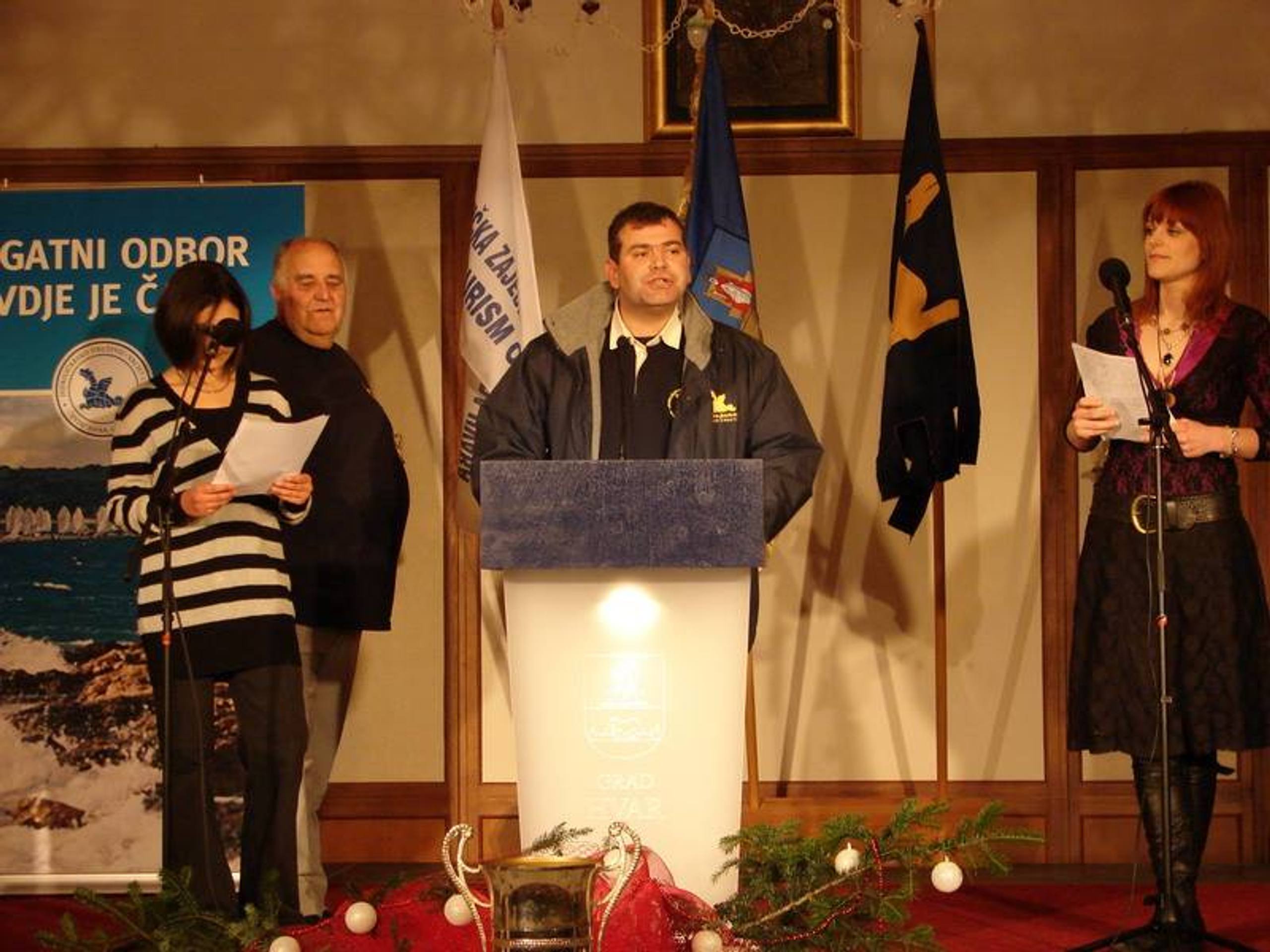 30. Međunarodna novogodišnja regata, Hvar, prosinac 2006. — fotografija 62 od 100