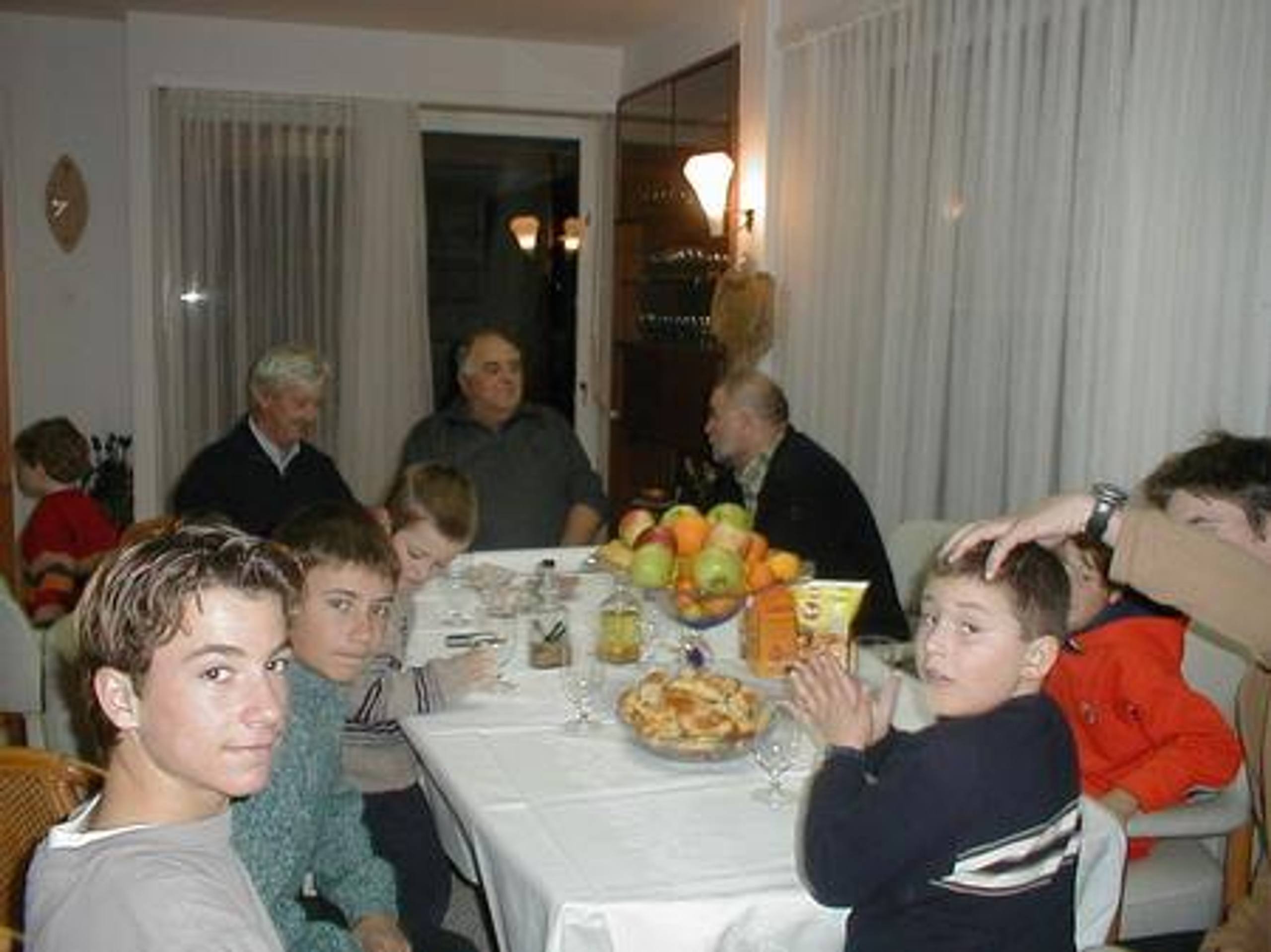 S predsjednikom Mesićem, prosinac 2014. — fotografija 1 od 8