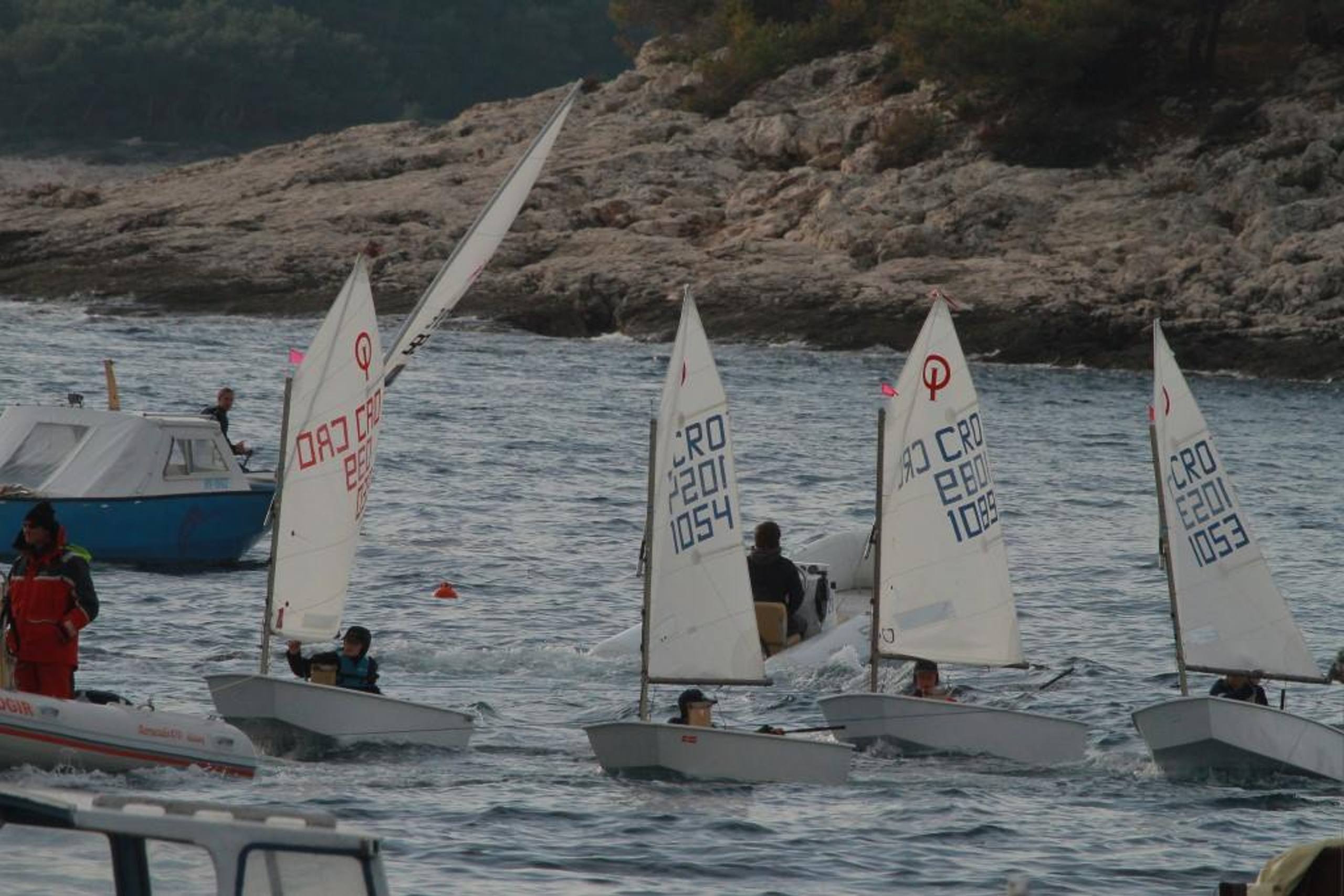 37. Međunarodna novogodišnja regata — Kragić, Hvar, prosinac 2013. — fotografija 71 od 100
