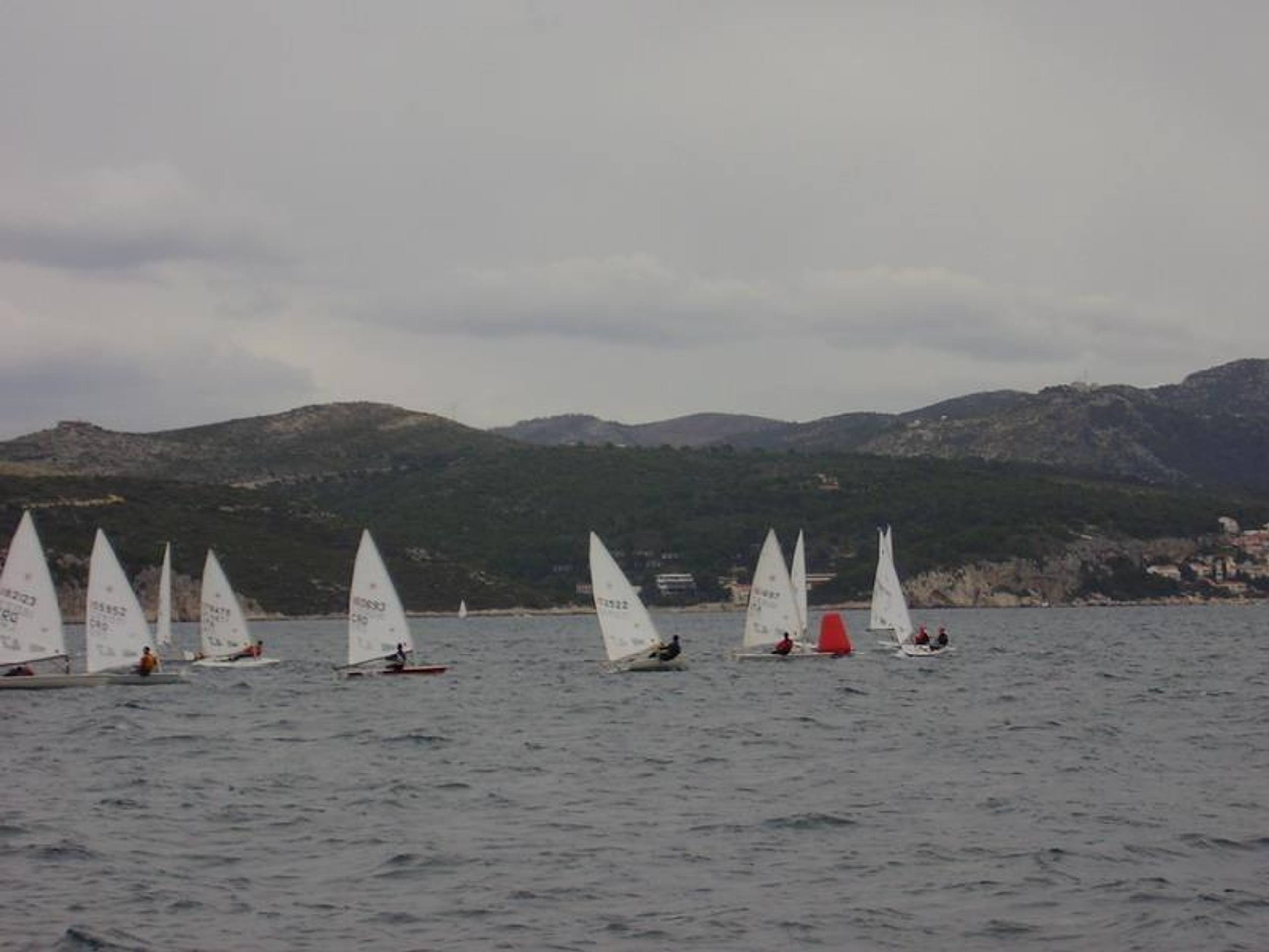 29. Međunarodna novogodišnja regata, Hvar, prosinac 2005. — fotografija 91 od 100