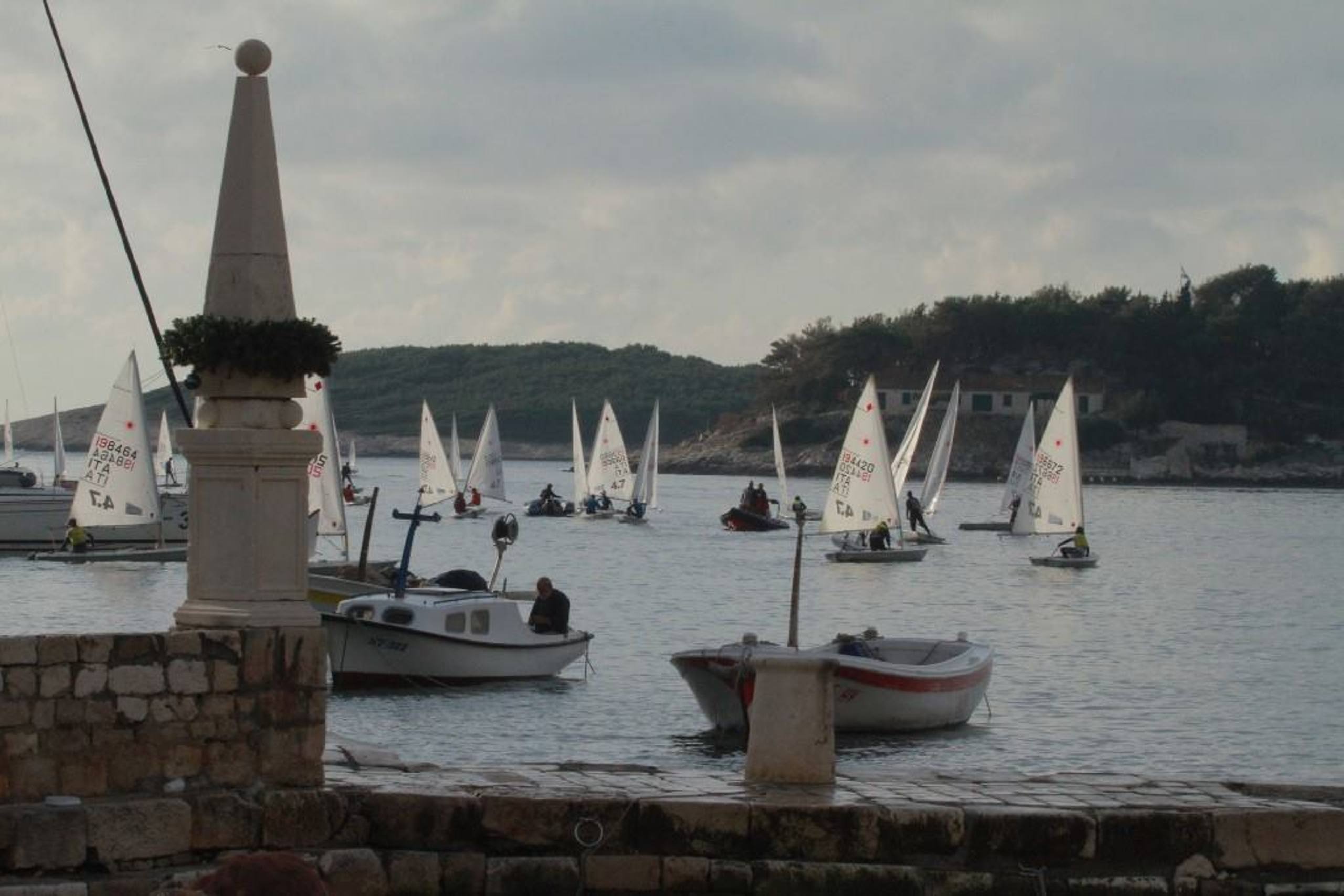 37. Međunarodna novogodišnja regata — Kragić, Hvar, prosinac 2013. — fotografija 55 od 100