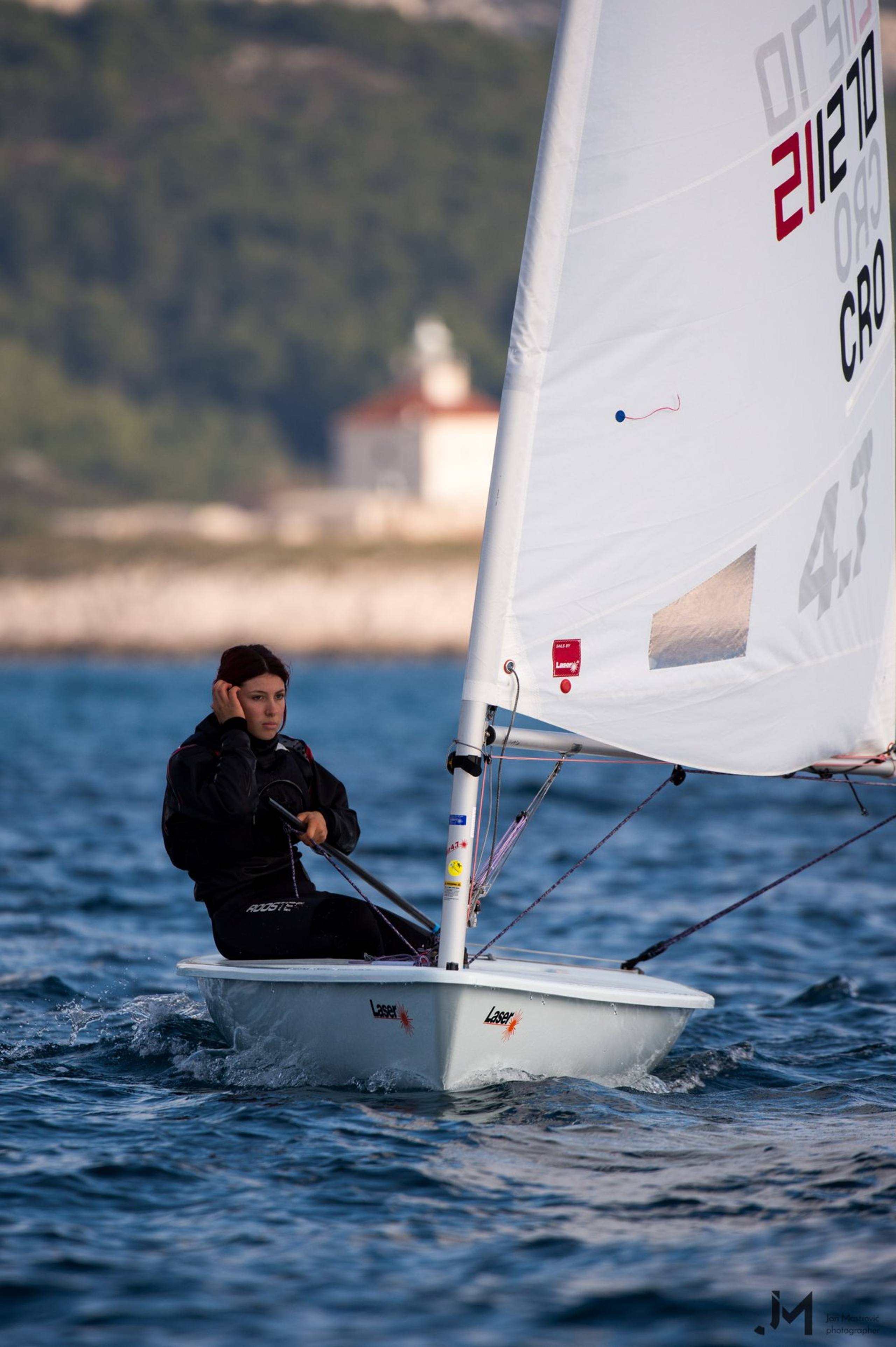 42. Međunarodna novogodišnja regata, Hvar, prosinac 2018. — fotografija 48 od 100 (foto: Jan Mastrovic)