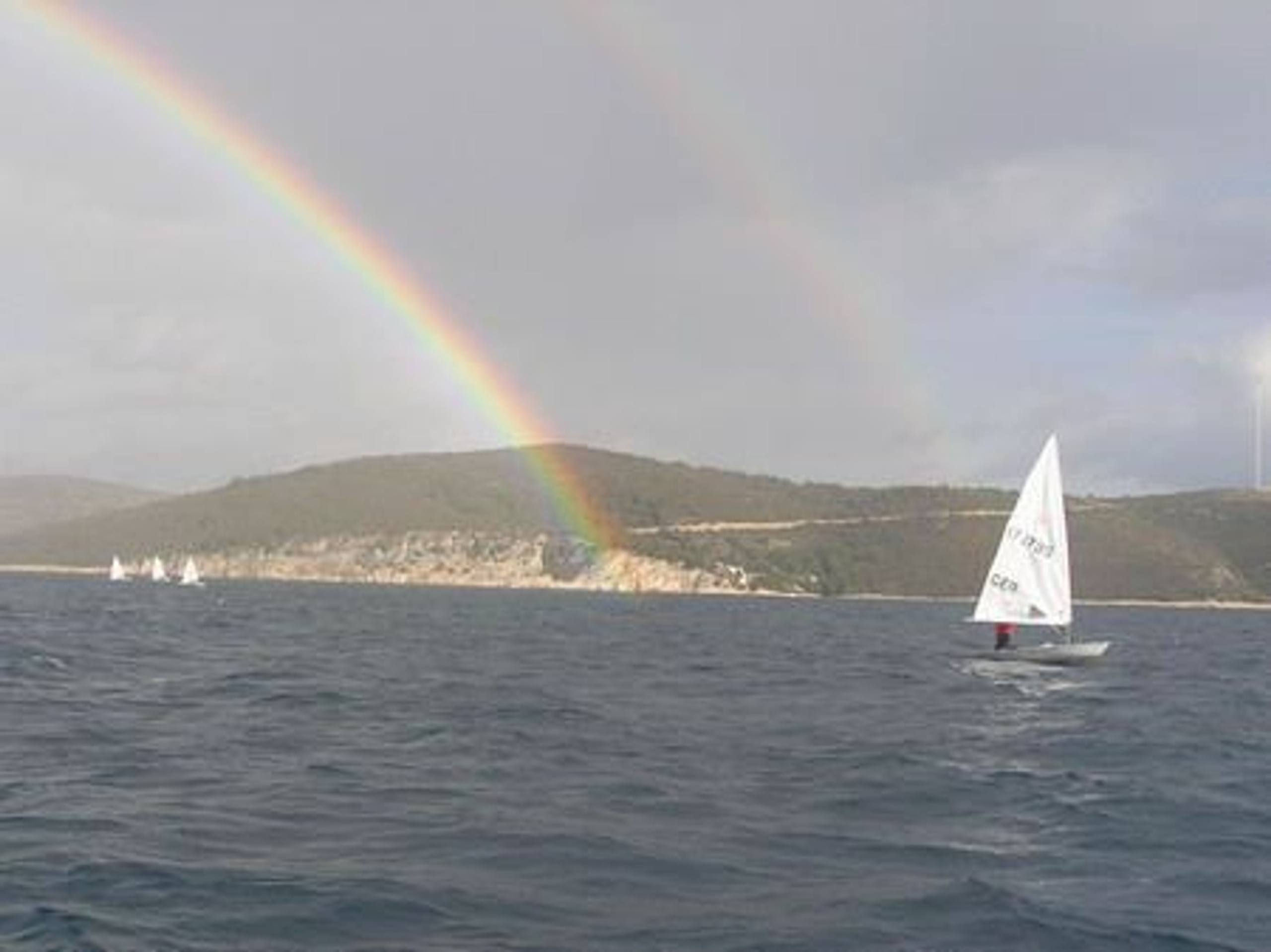 27. Međunarodna novogodišnja regata, Hvar, prosinac 2003. — fotografija 97 od 100